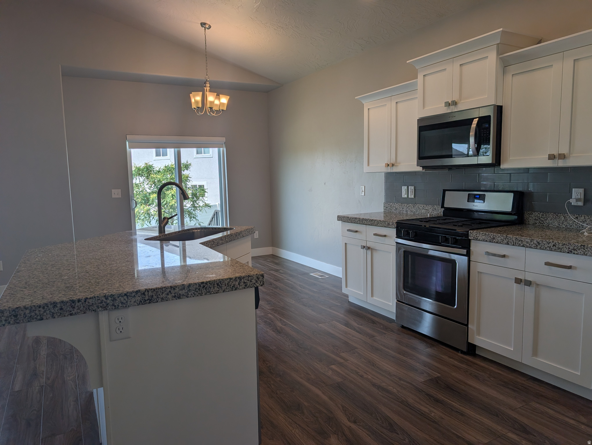 BRIDGEPORT AT WATERS EDGE - Residential