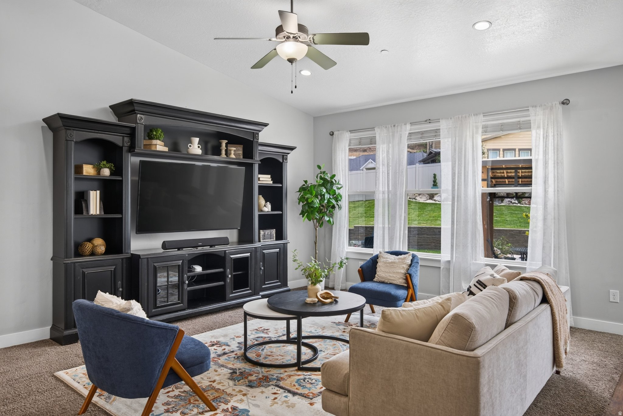 CLOWARD ESTATES - Residential