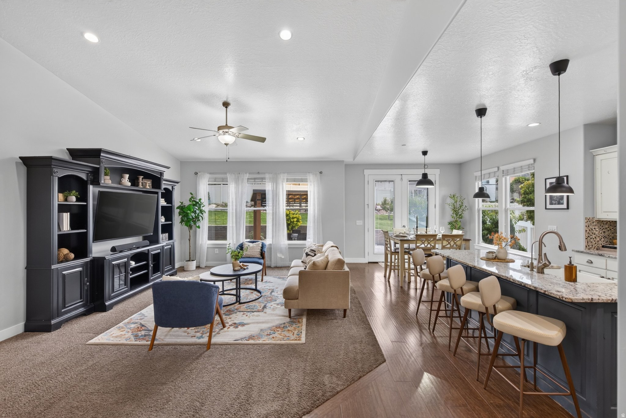 CLOWARD ESTATES - Residential
