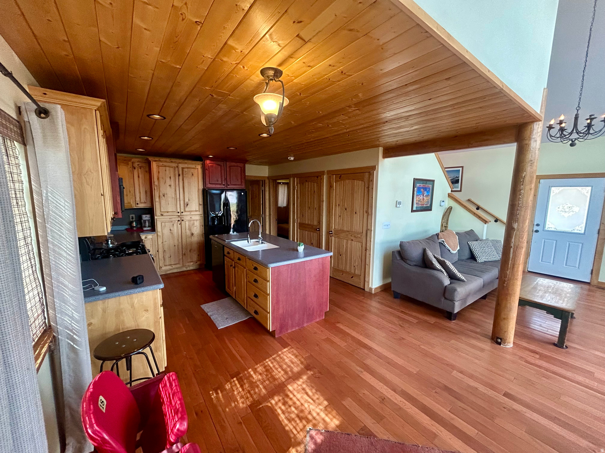 BANDANNA RANCH - Residential