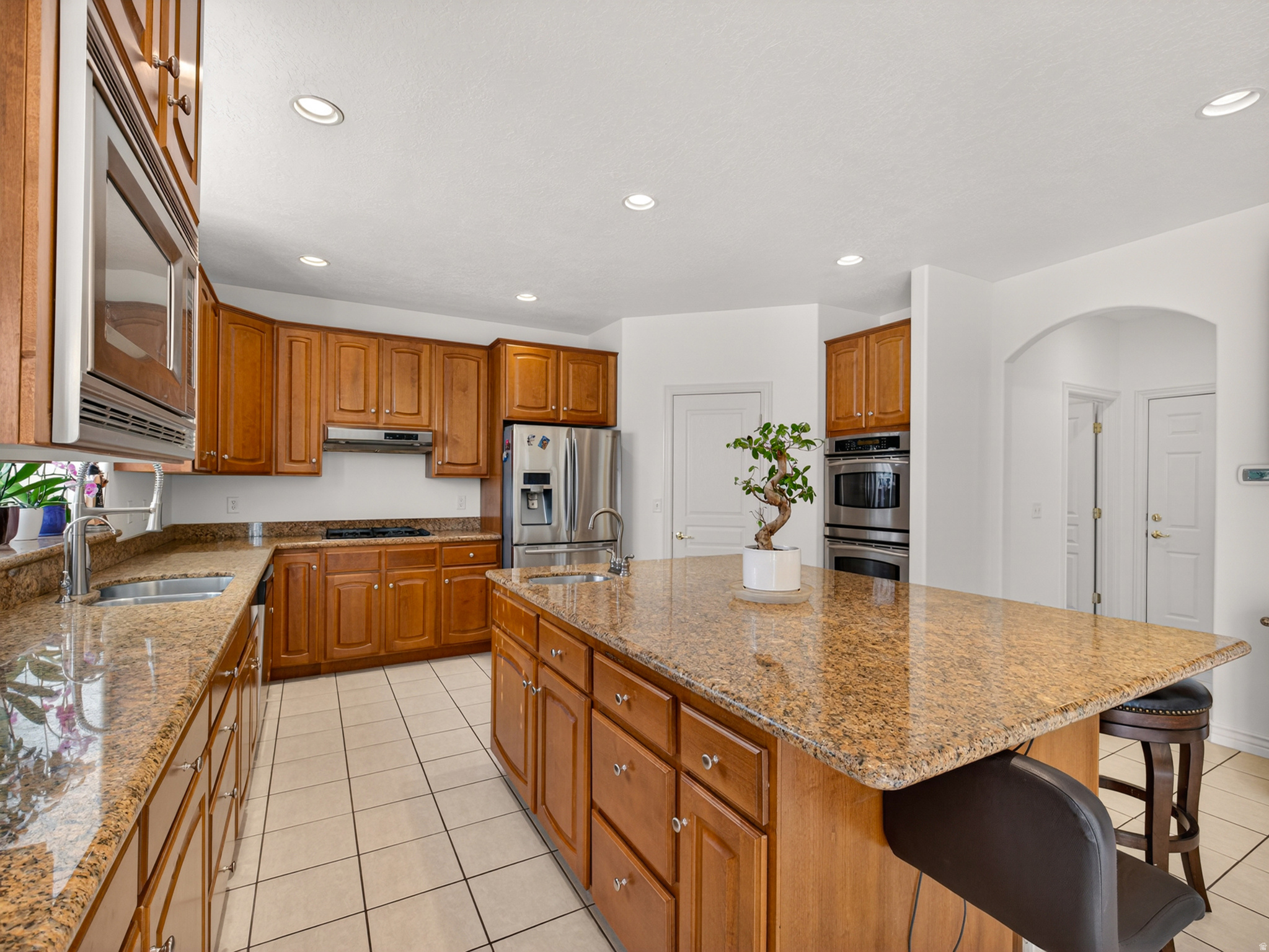 THE ESTATES AT BURR ORCHARDS - Residential