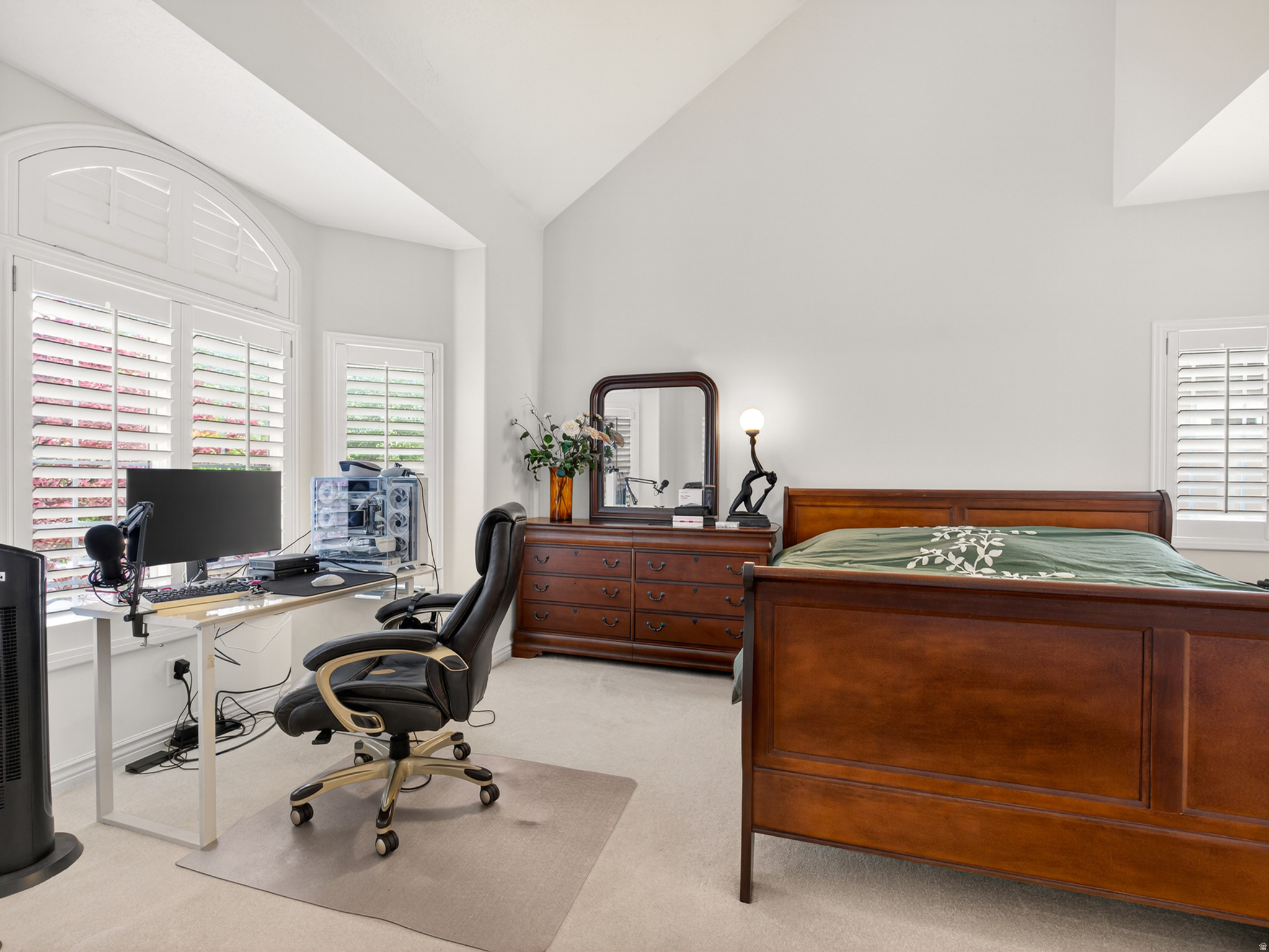 THE ESTATES AT BURR ORCHARDS - Residential