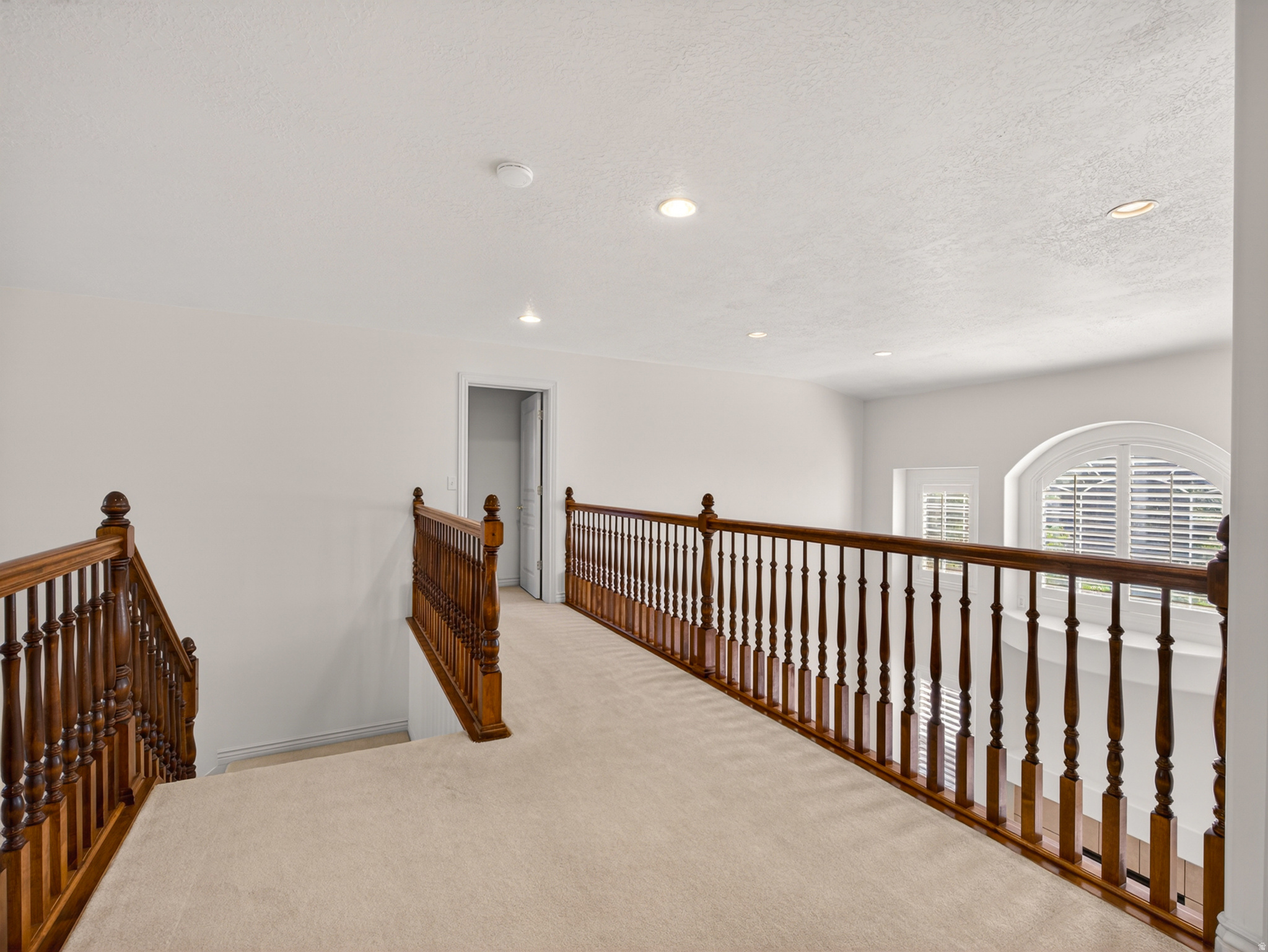 THE ESTATES AT BURR ORCHARDS - Residential