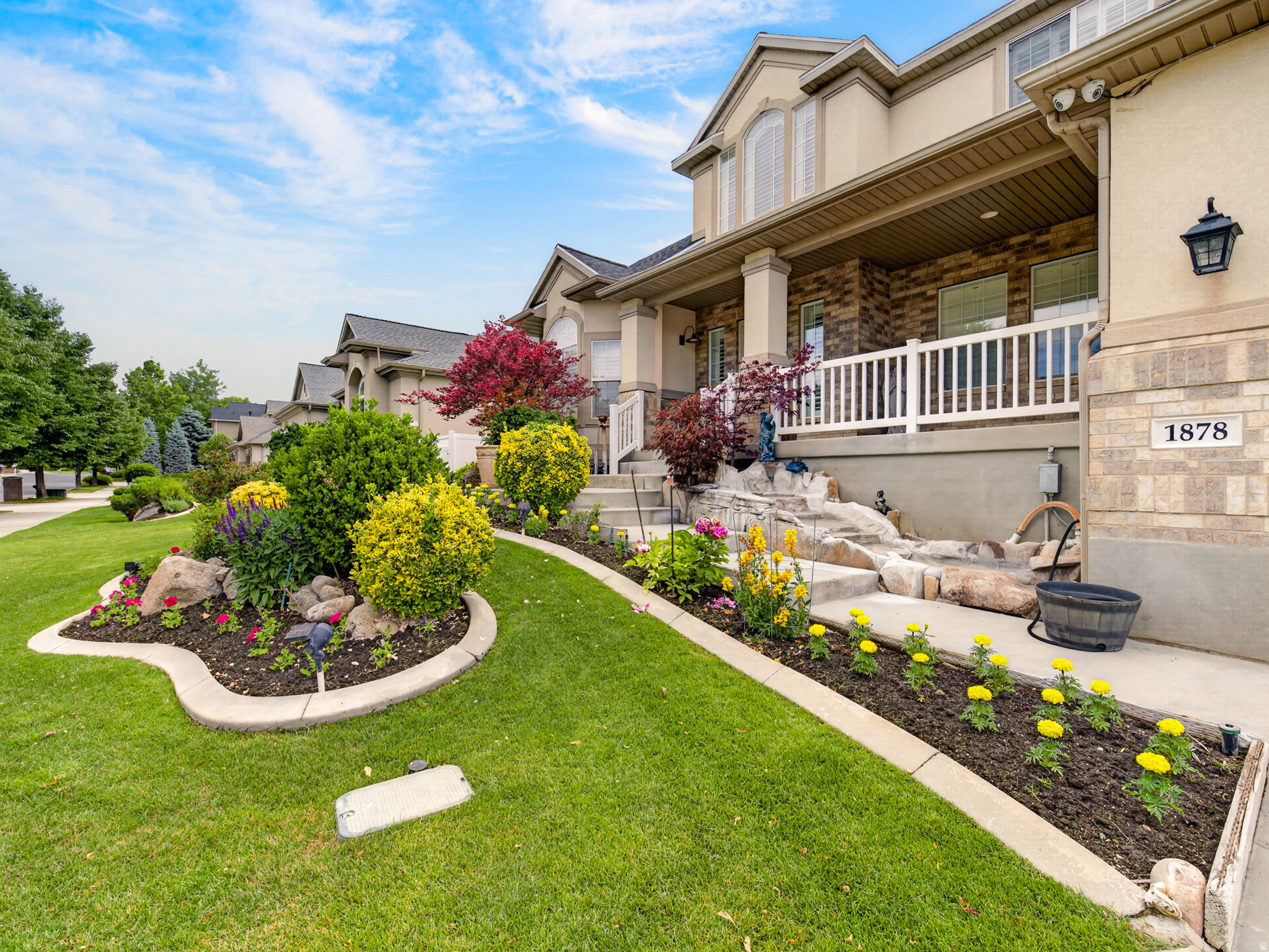 THE ESTATES AT BURR ORCHARDS - Residential