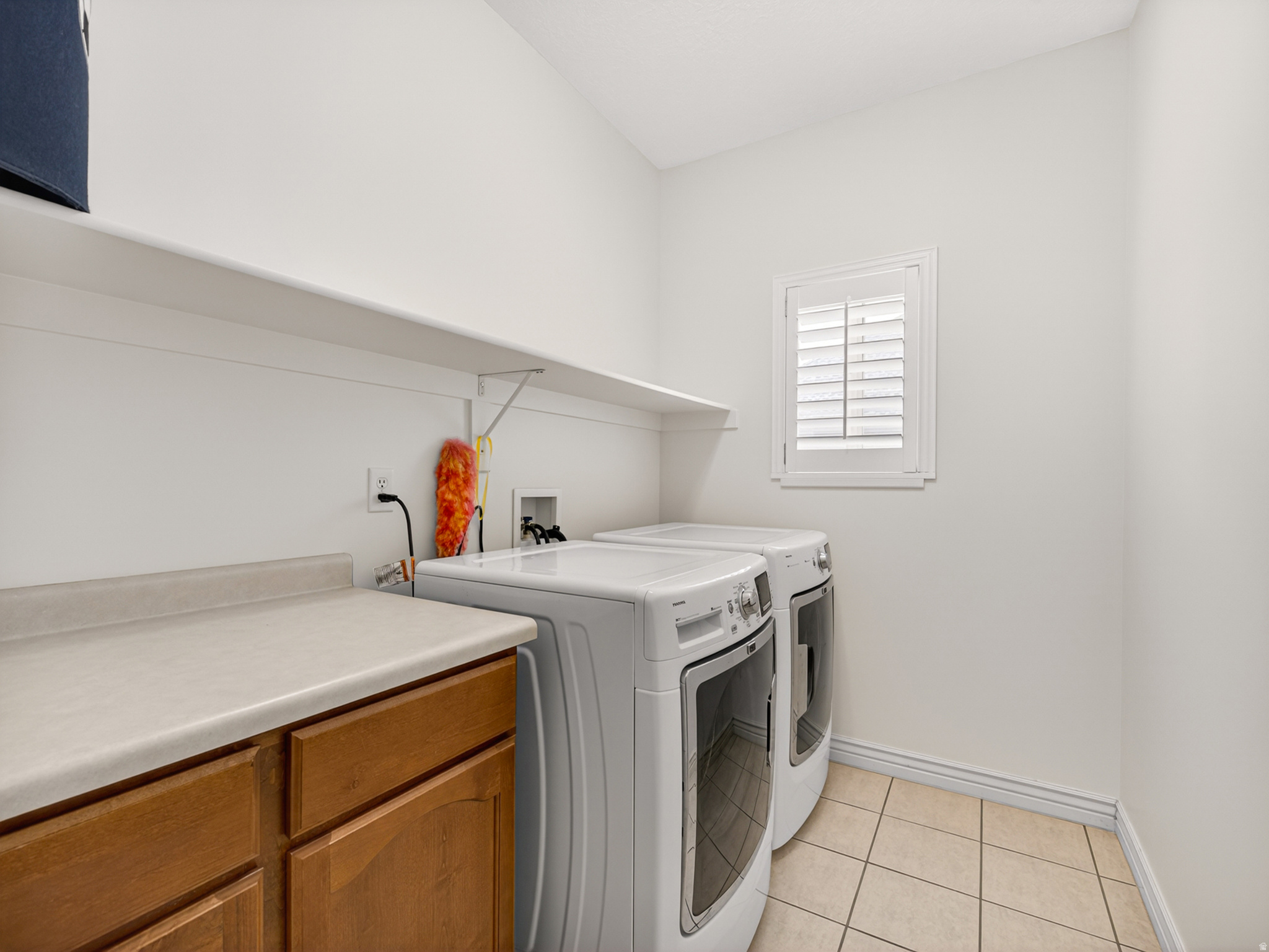 THE ESTATES AT BURR ORCHARDS - Residential