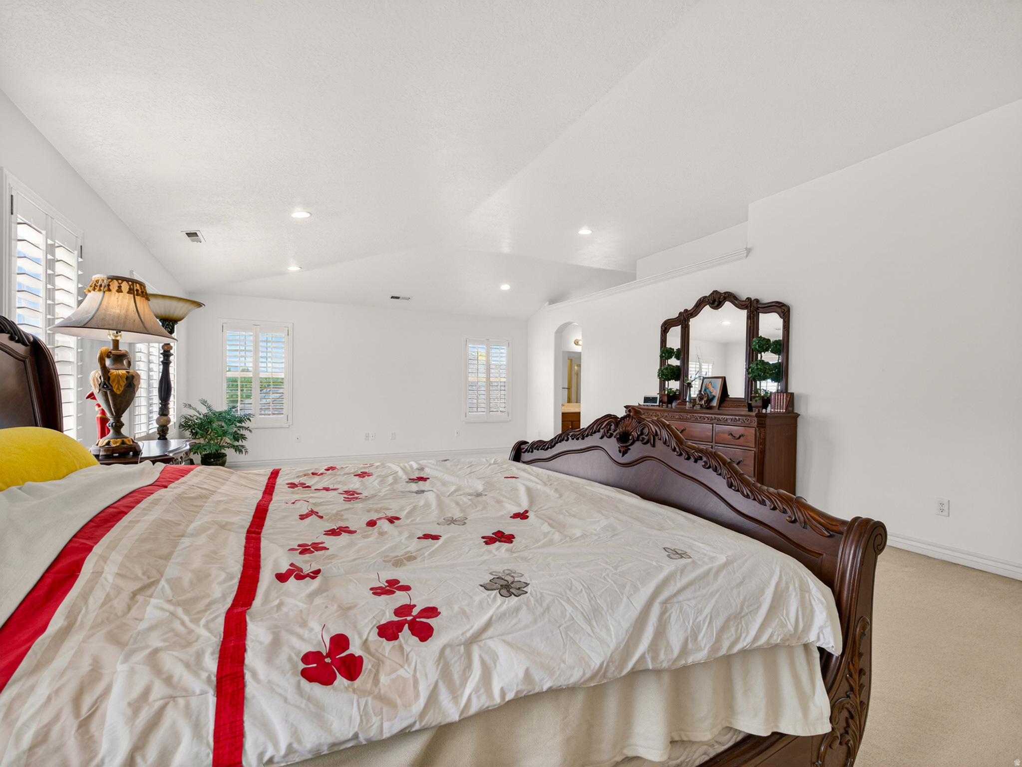 THE ESTATES AT BURR ORCHARDS - Residential