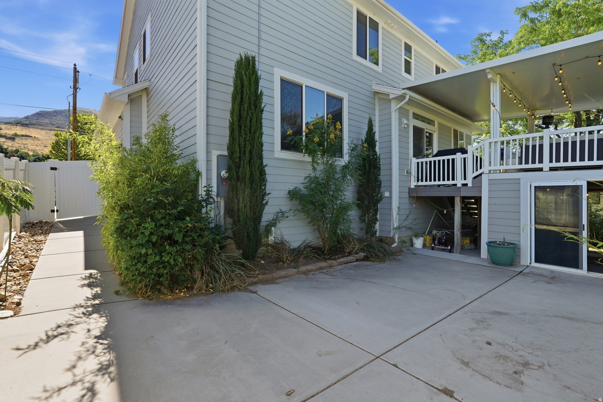 THE COVE AT DEUEL CR - Residential
