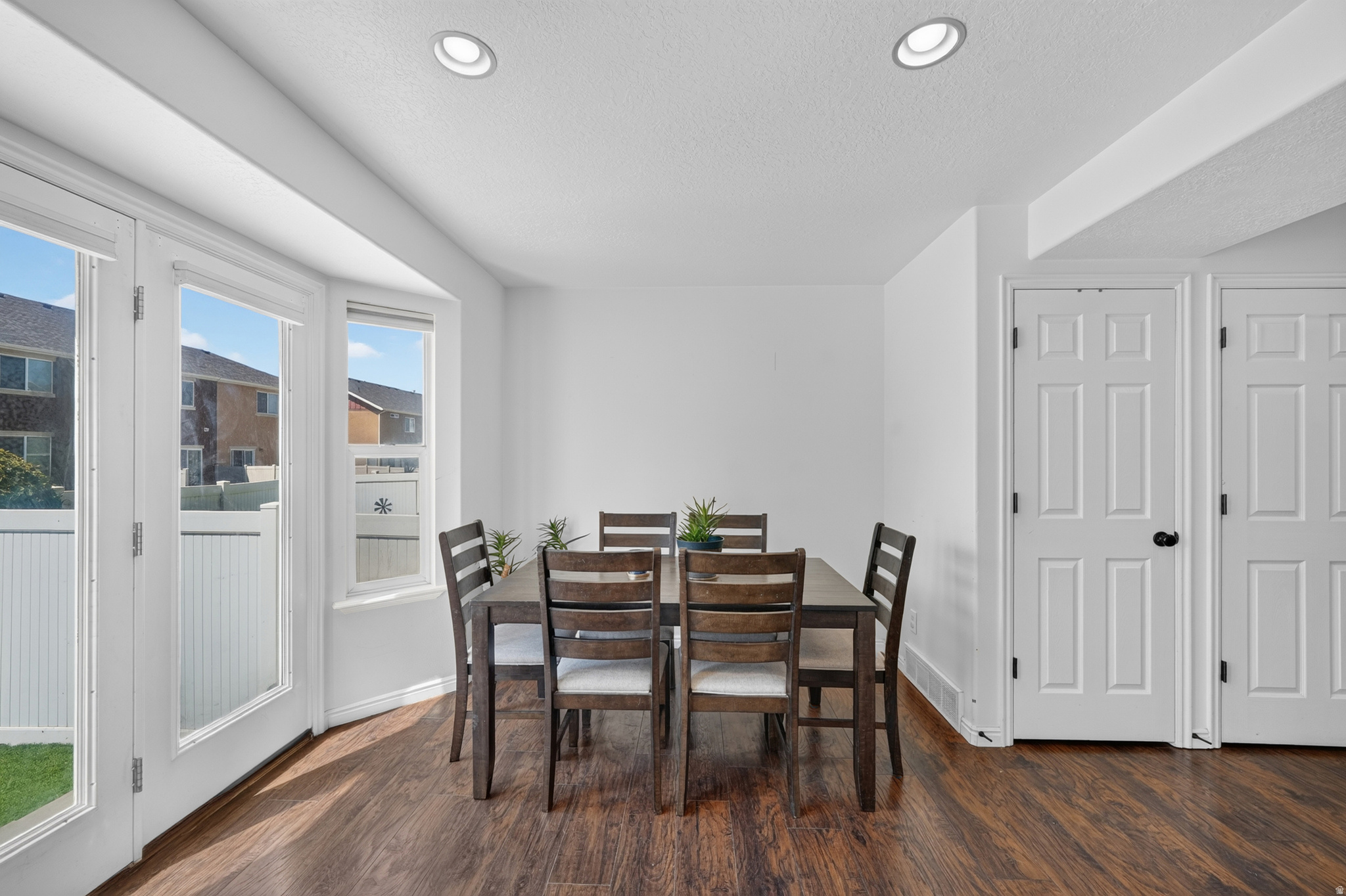 PILGRIMS LANDING - Residential
