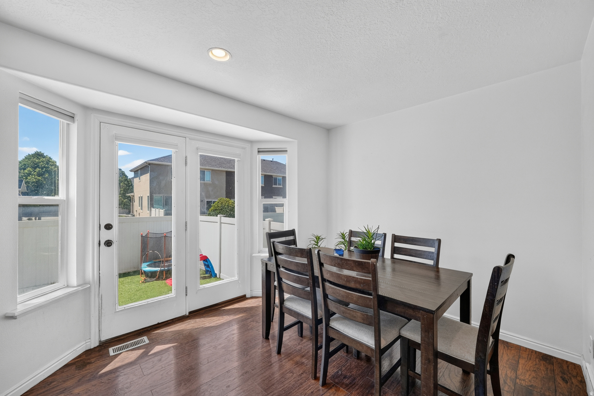 PILGRIMS LANDING - Residential