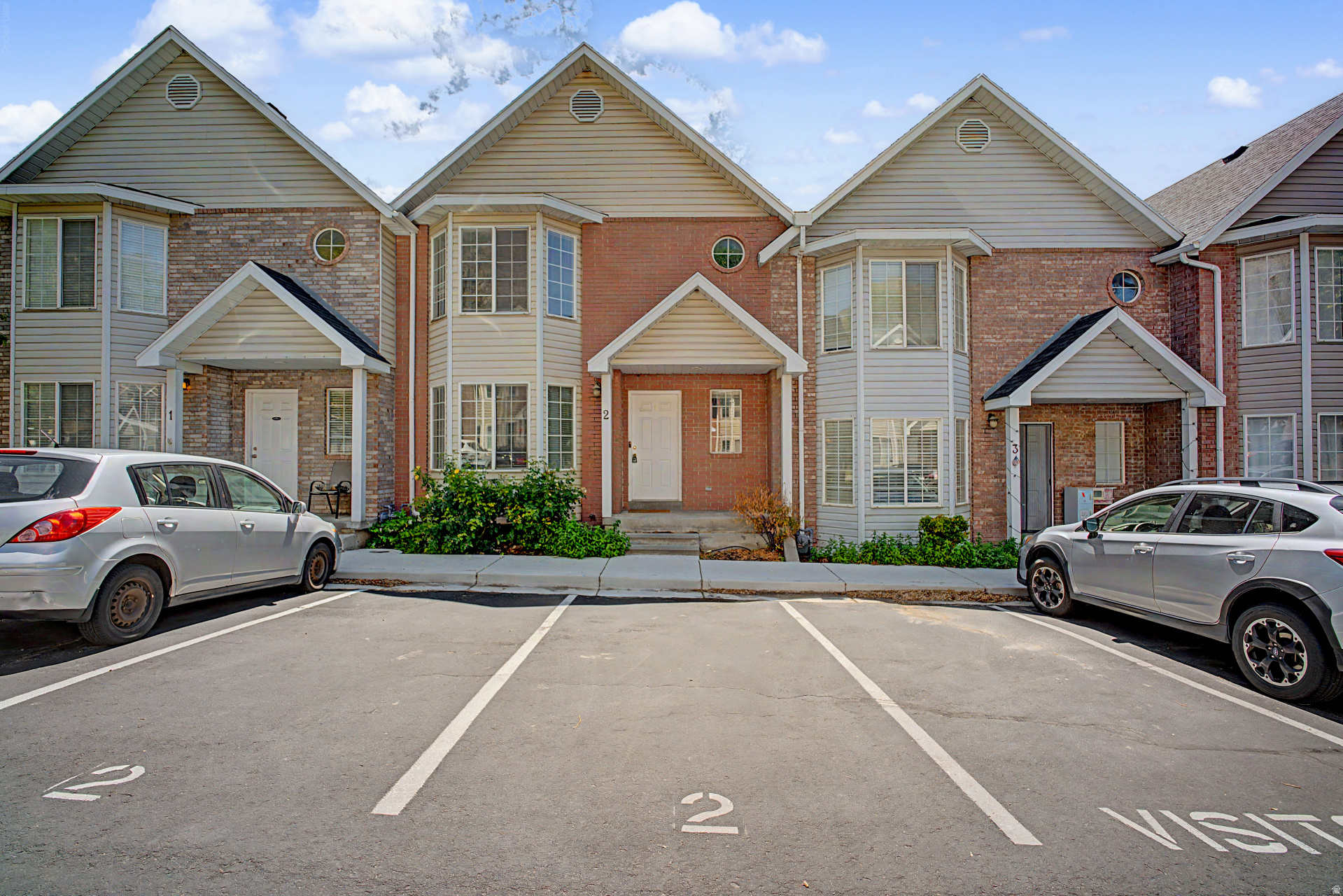 EAGLE RIDGE - Residential
