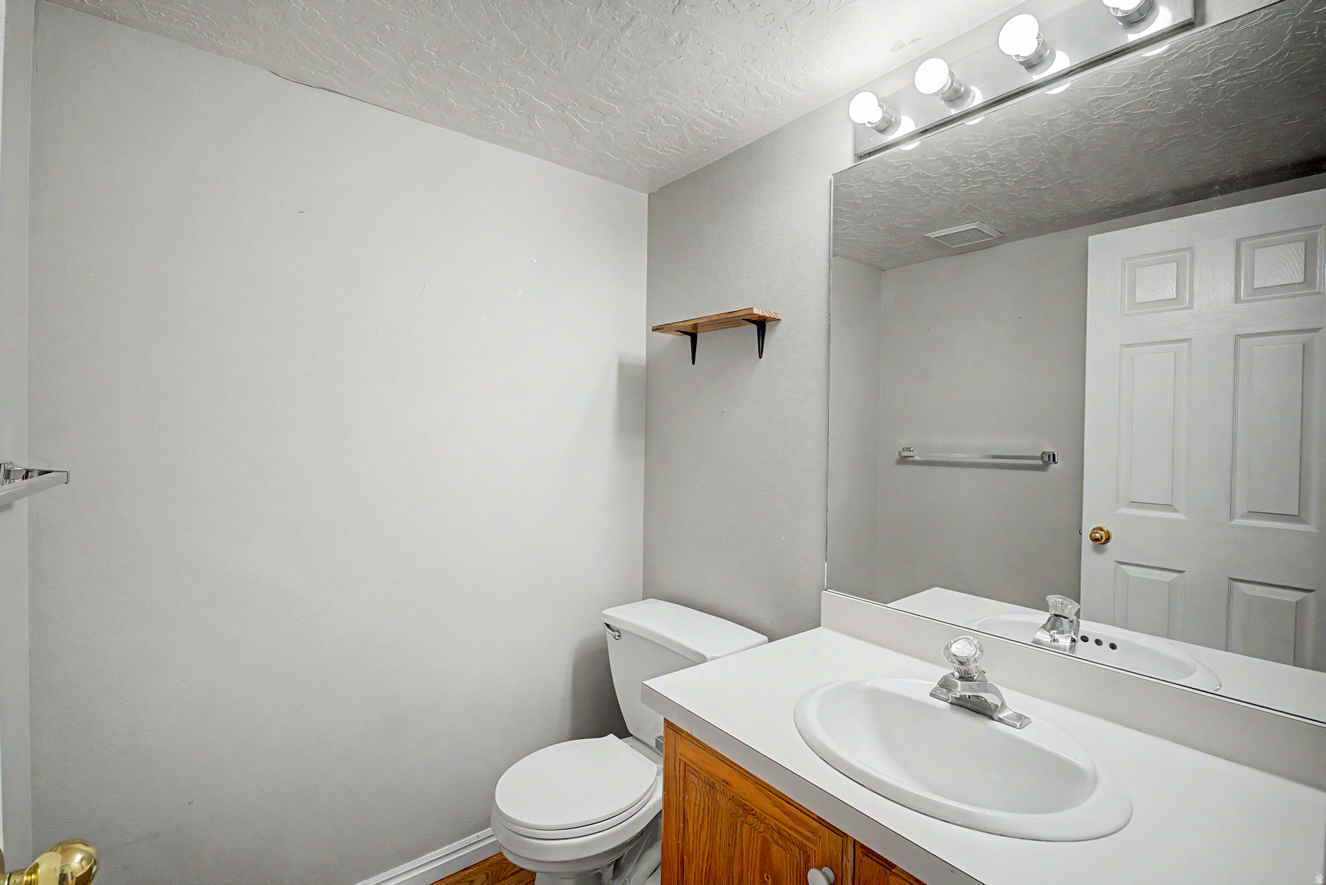 EAGLE RIDGE - Residential