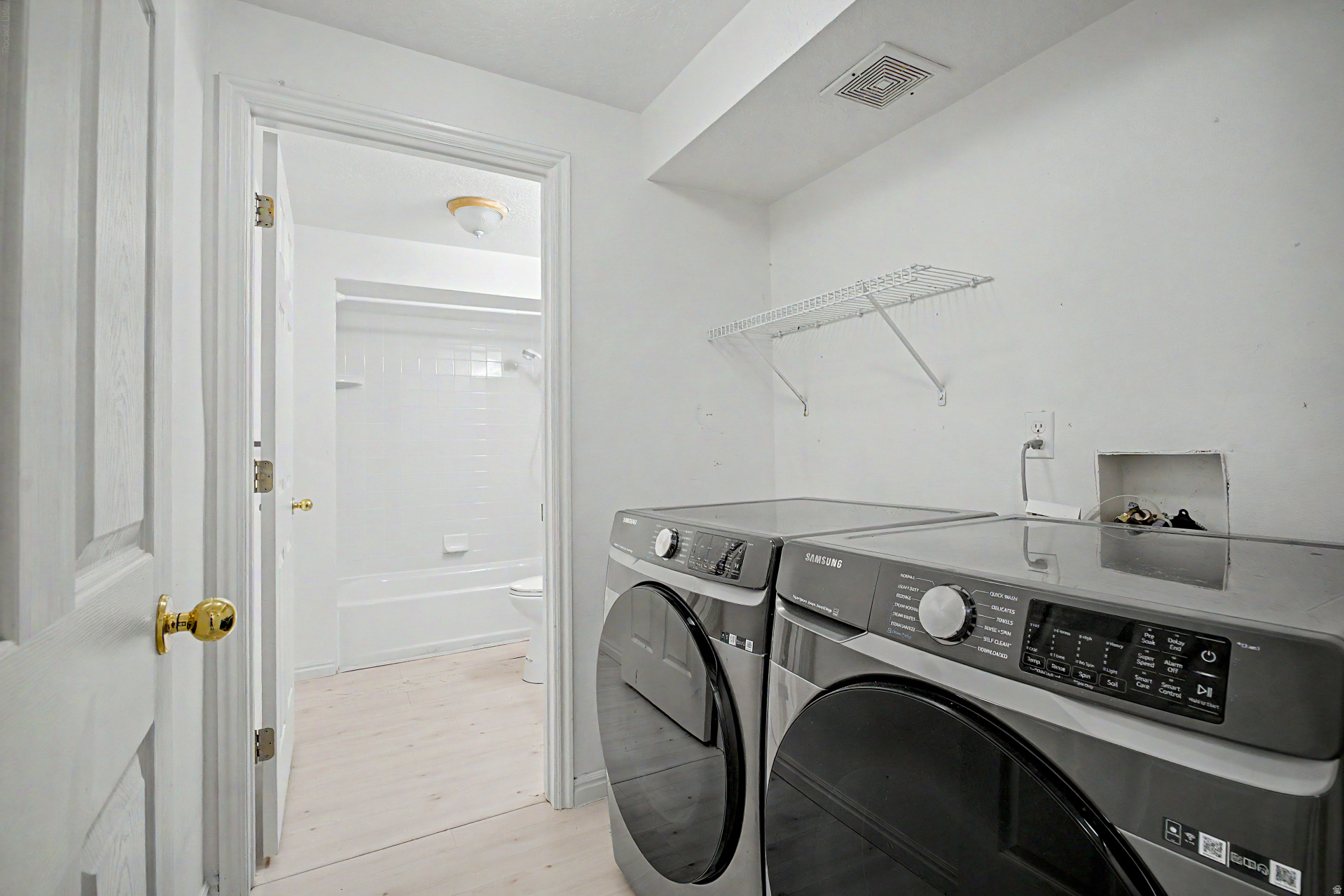 EAGLE RIDGE - Residential