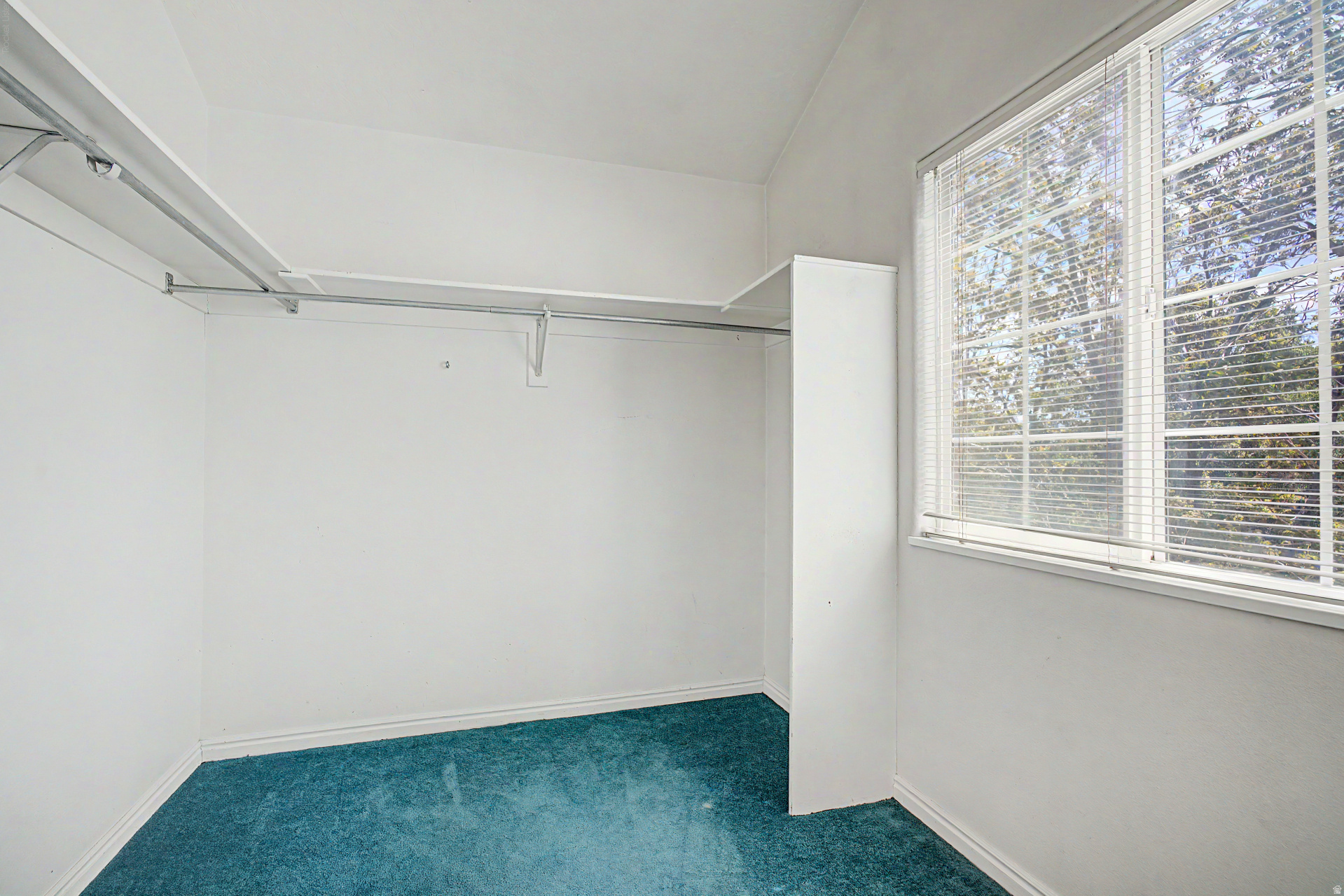 EAGLE RIDGE - Residential