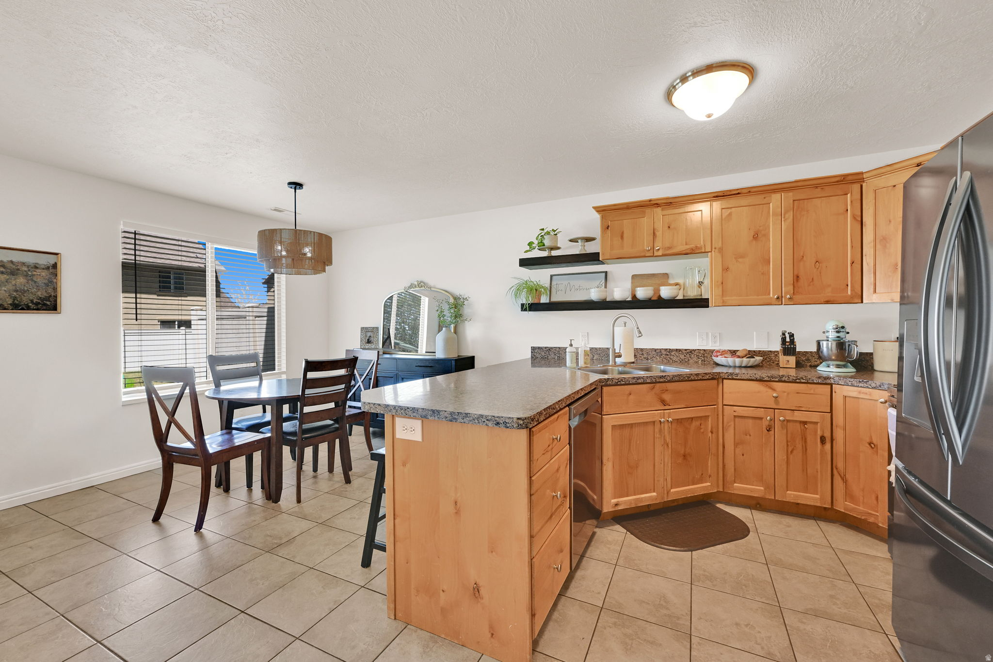 STONEFIELD VILLAGE T - Residential