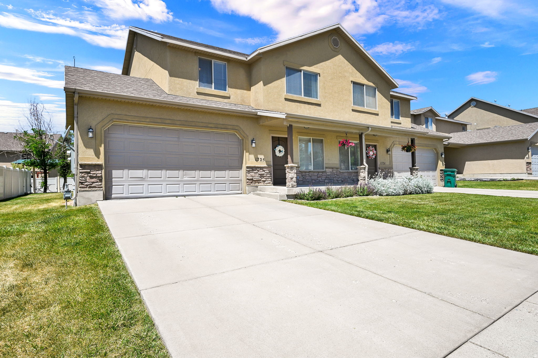 STONEFIELD VILLAGE T - Residential