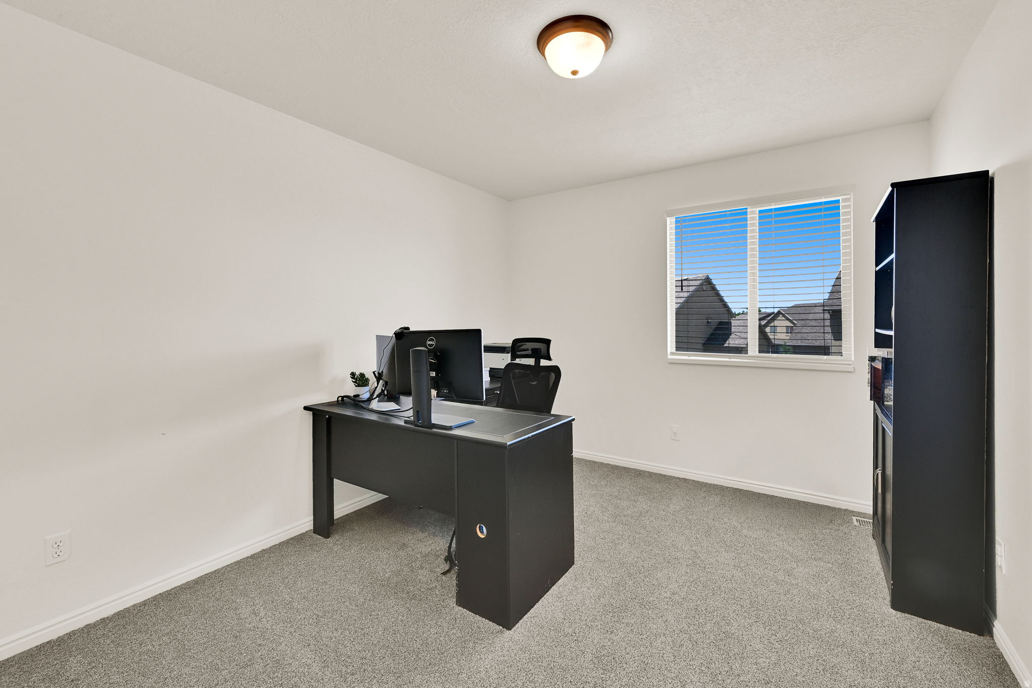 STONEFIELD VILLAGE T - Residential