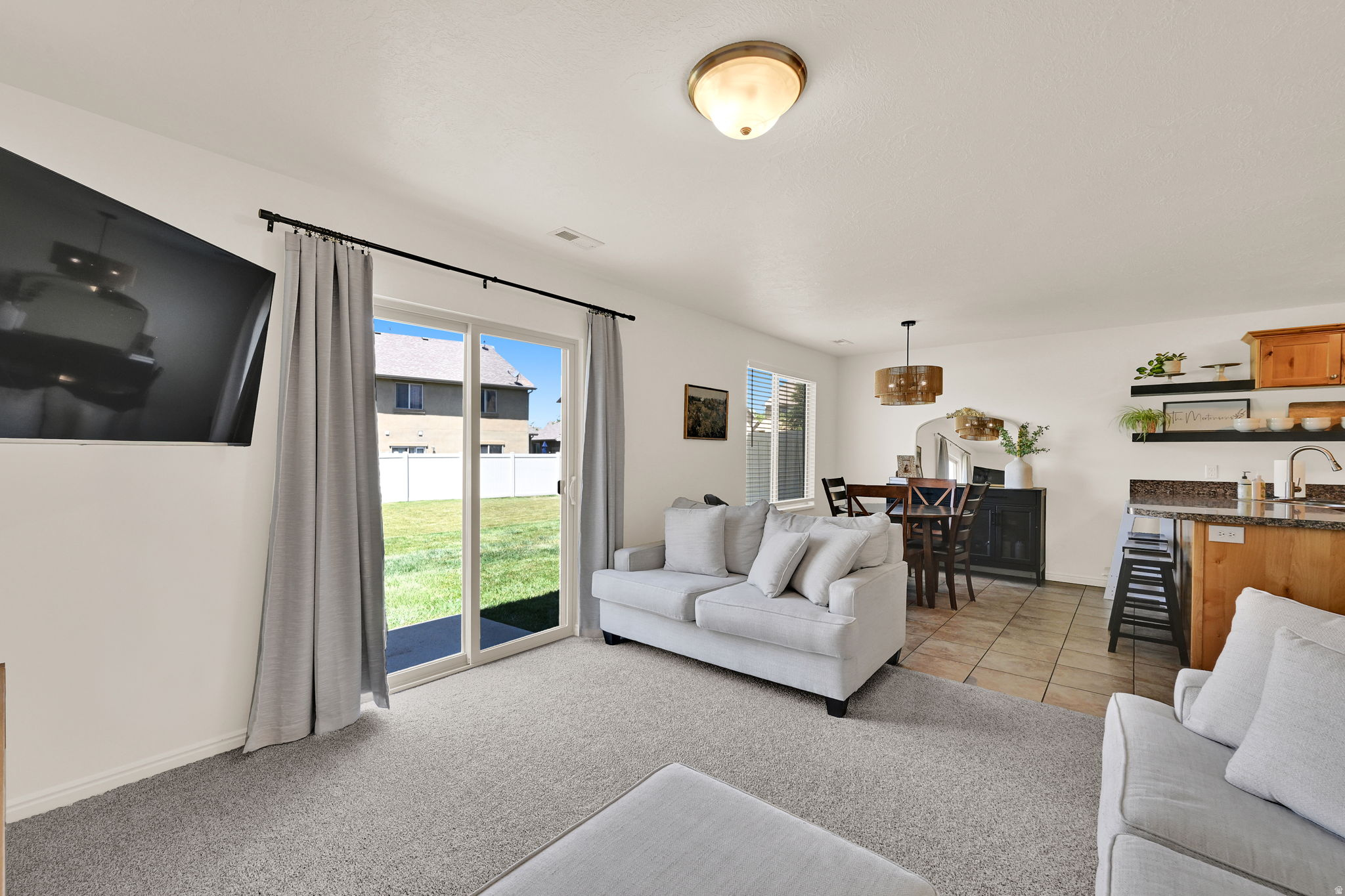 STONEFIELD VILLAGE T - Residential