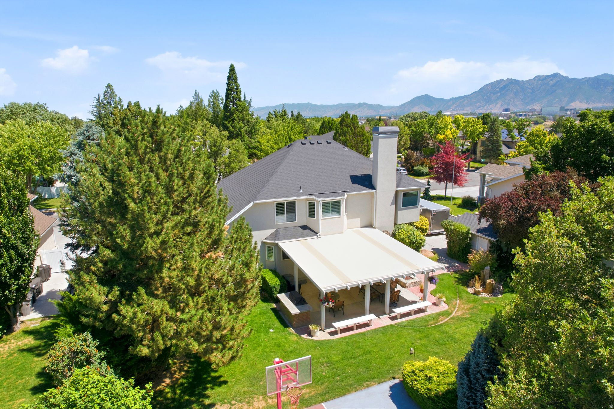 WILSHIRE ESTATES - Residential
