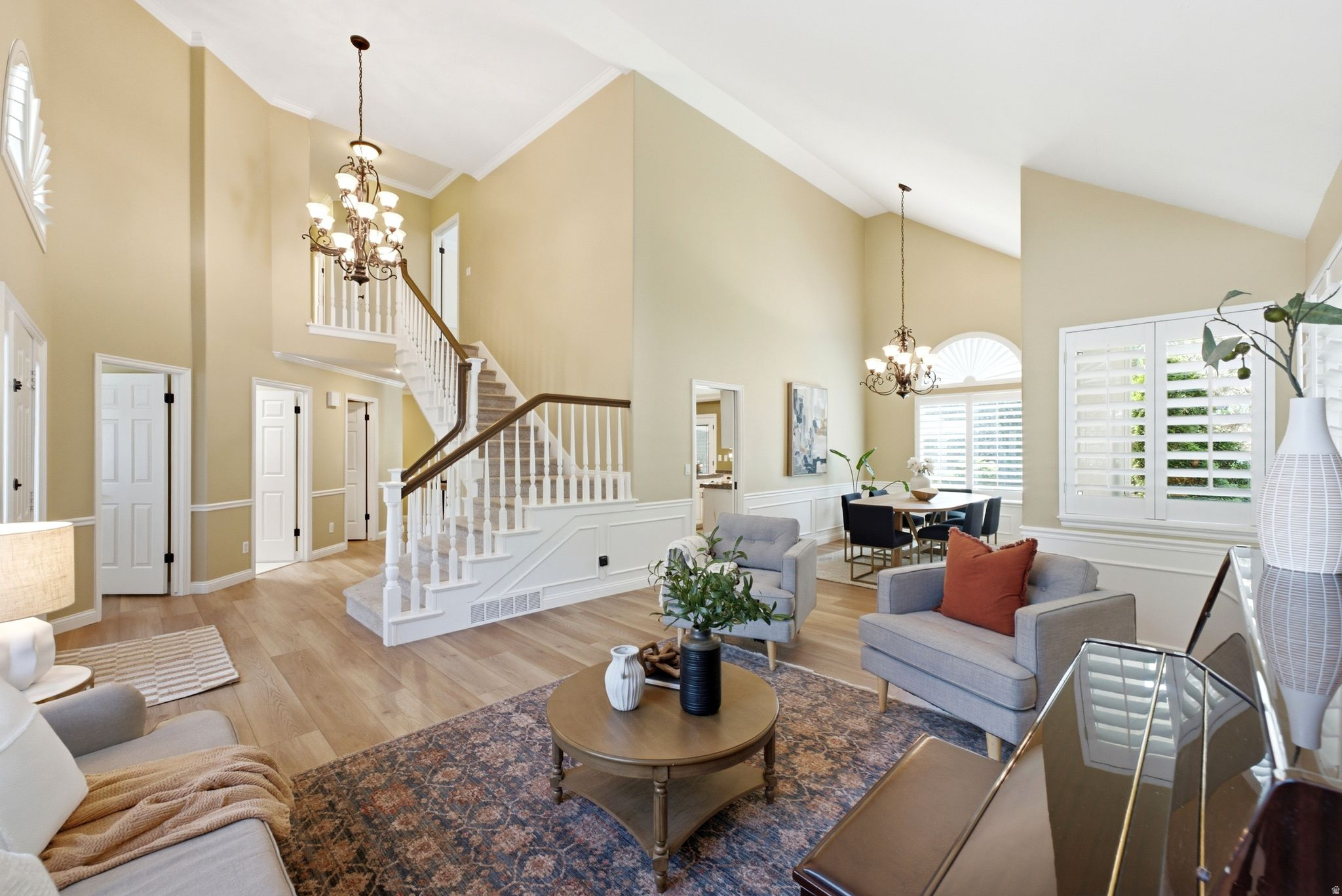 WILSHIRE ESTATES - Residential