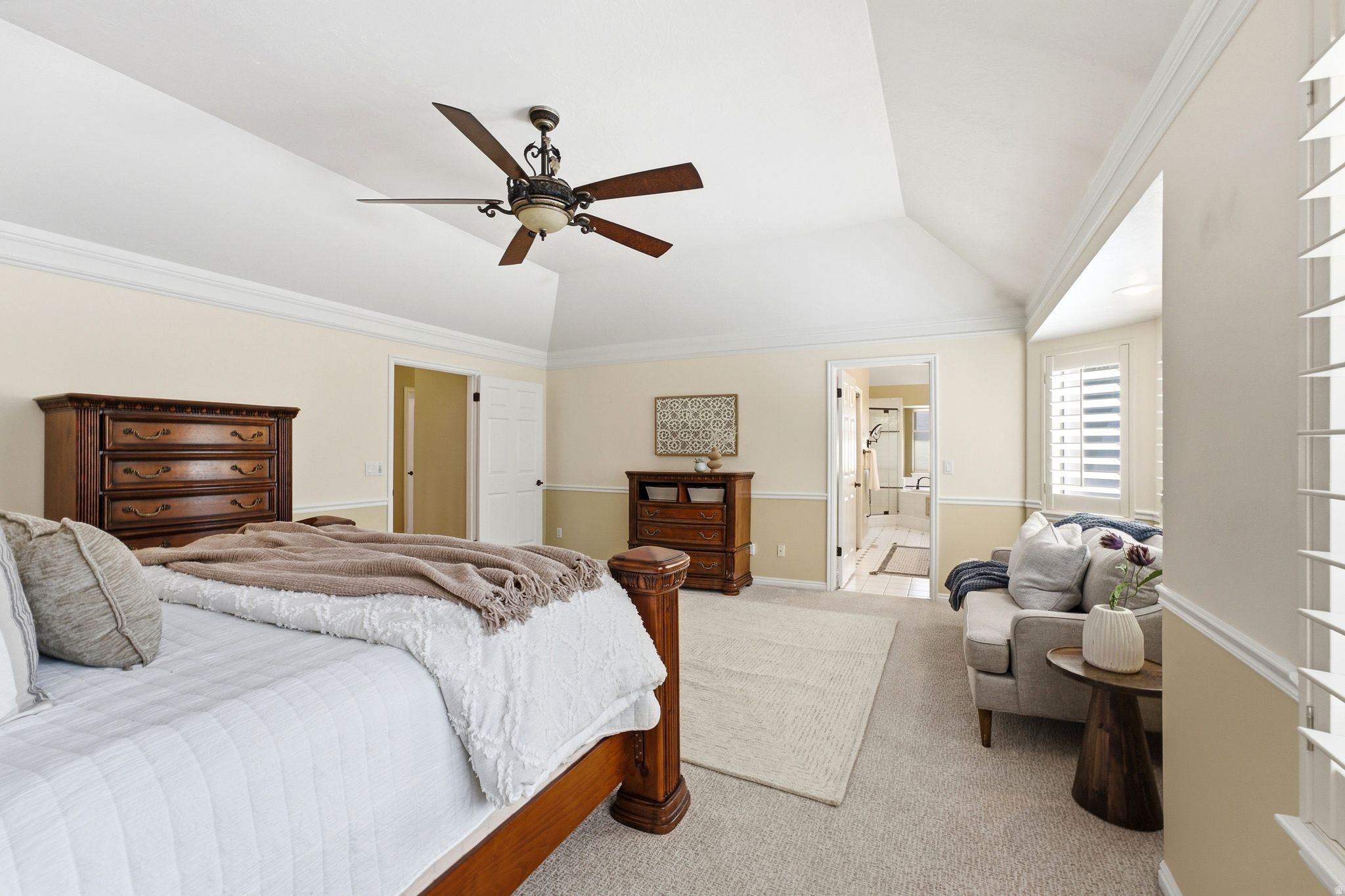 WILSHIRE ESTATES - Residential
