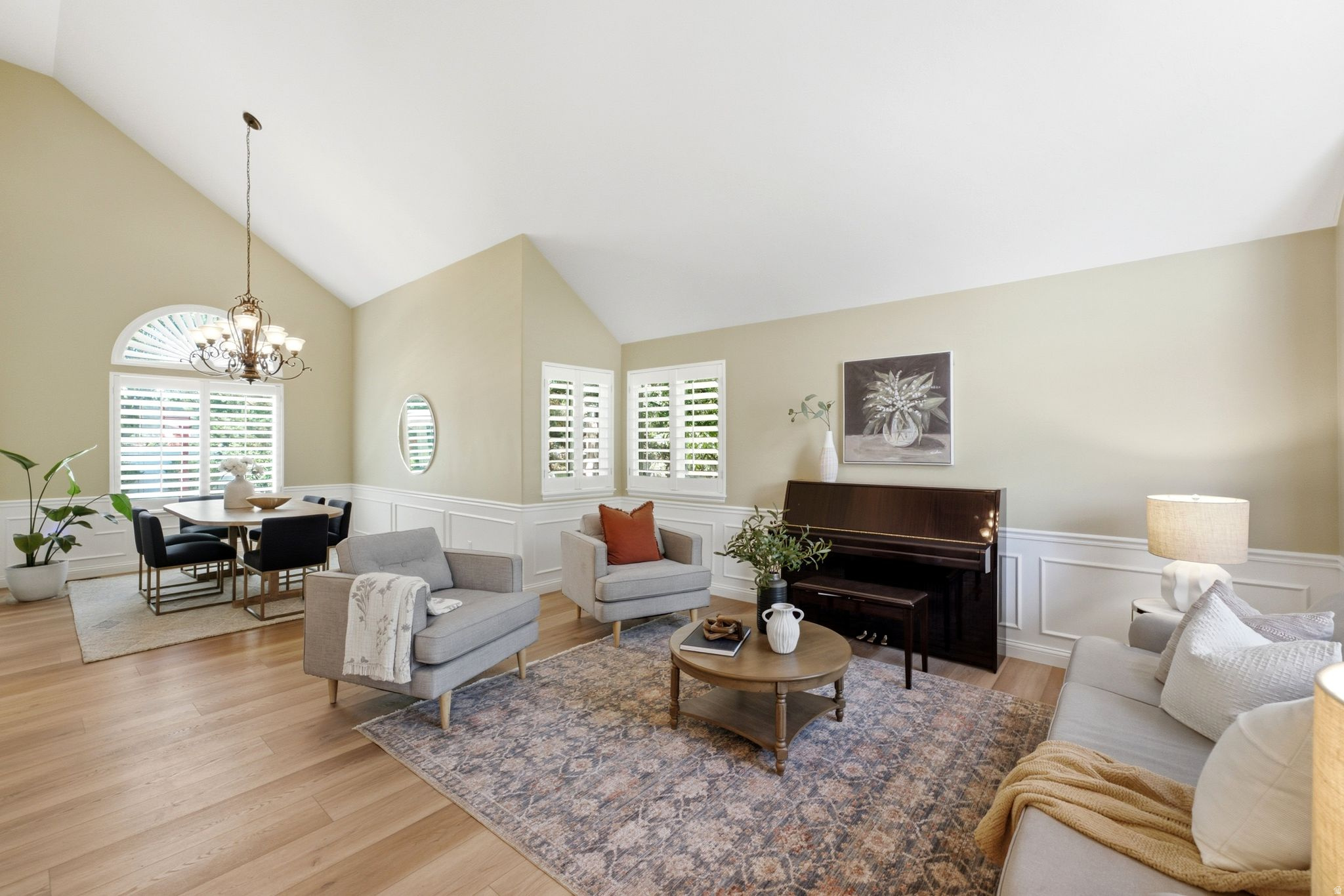 WILSHIRE ESTATES - Residential