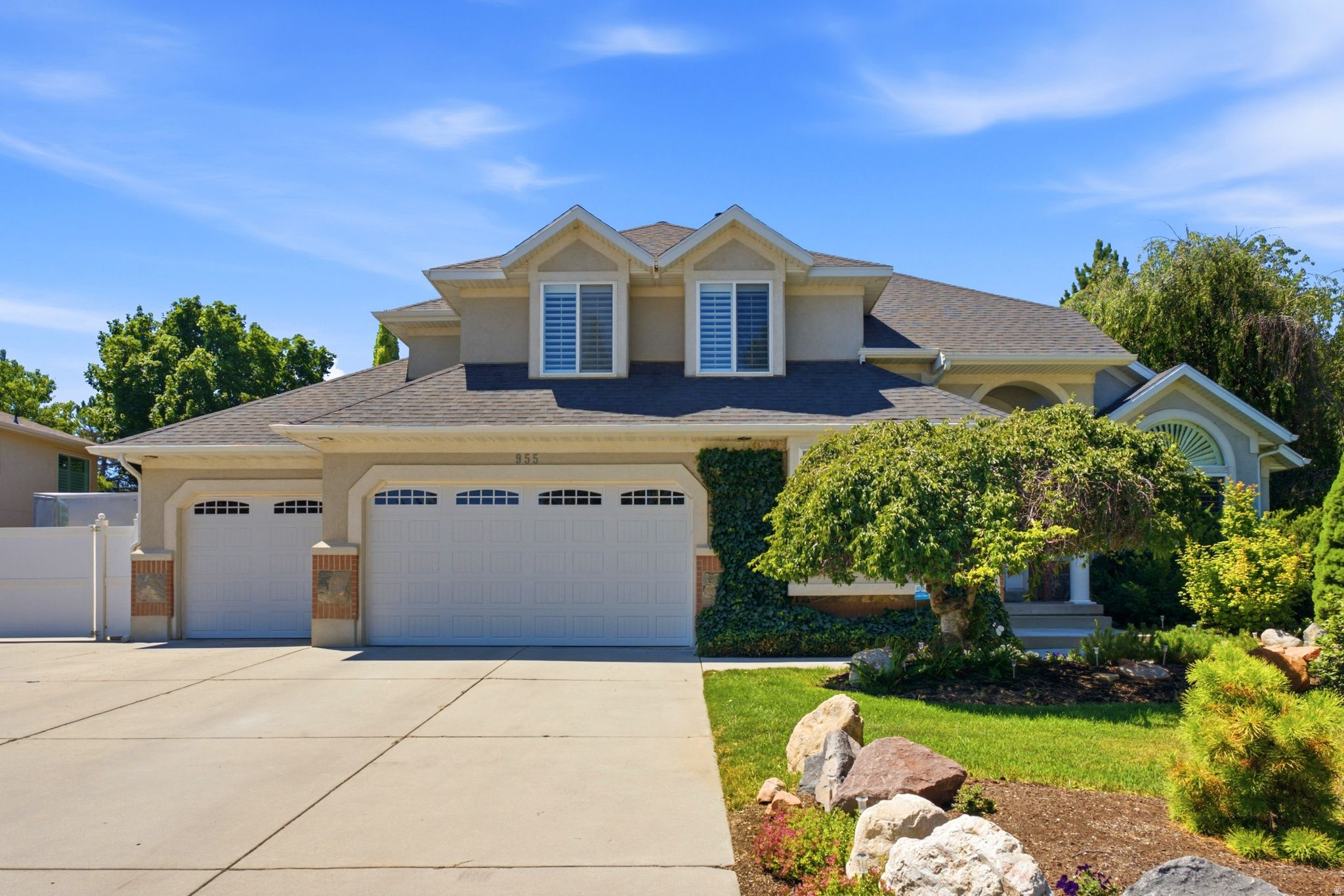 WILSHIRE ESTATES - Residential
