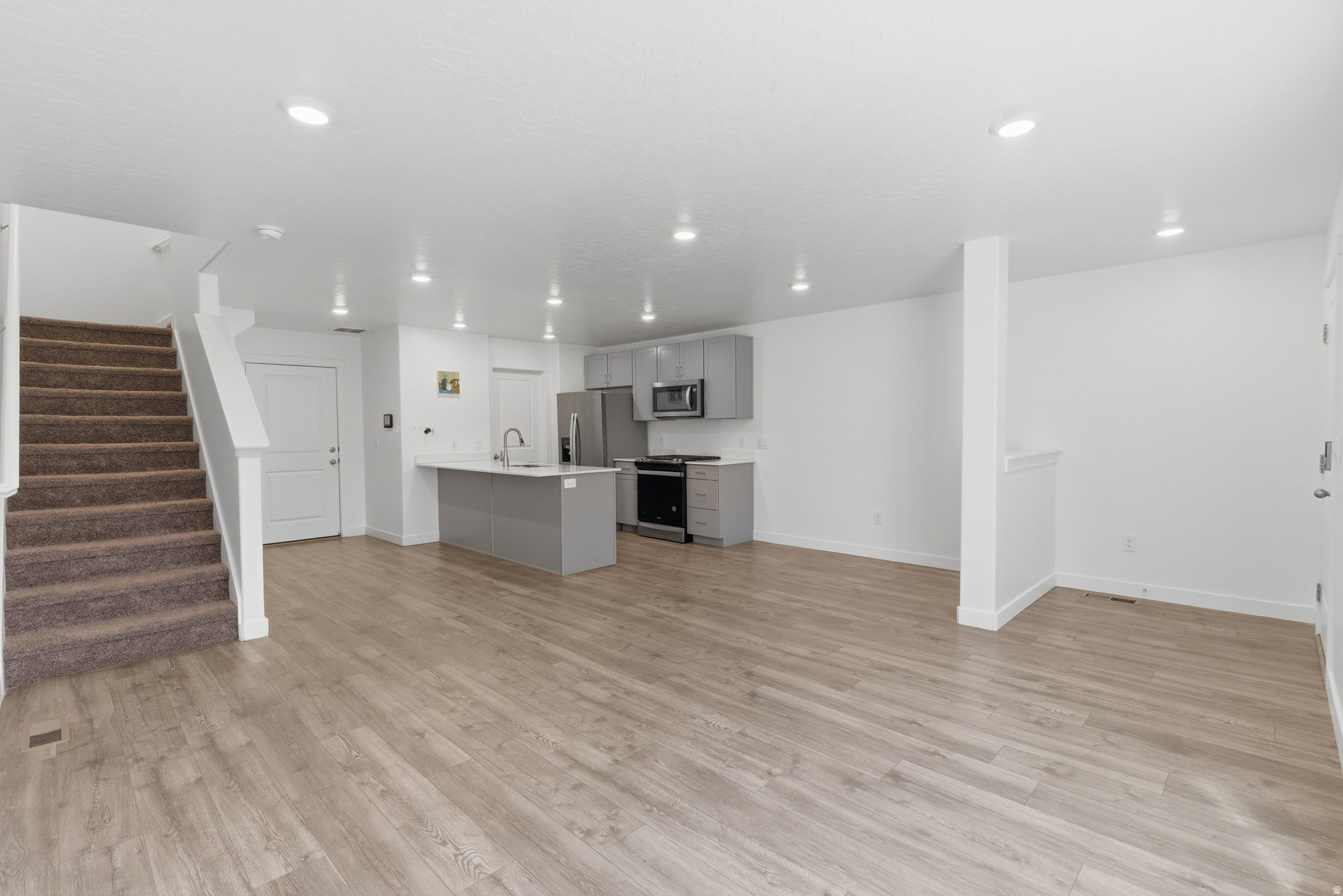 NORTHSHORE - Residential