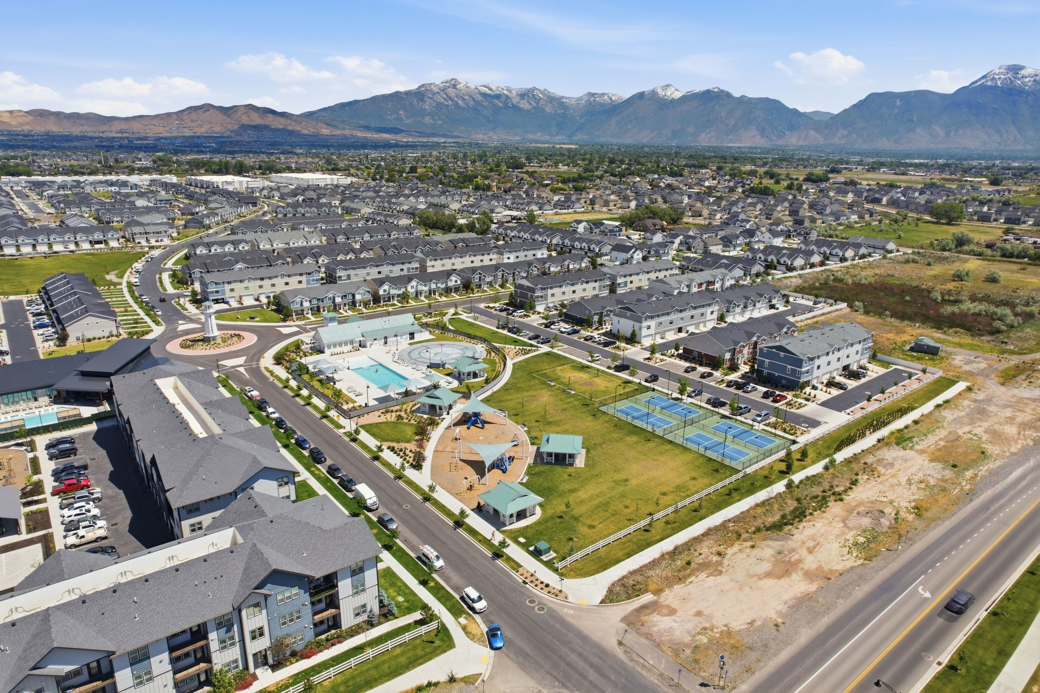 NORTHSHORE - Residential