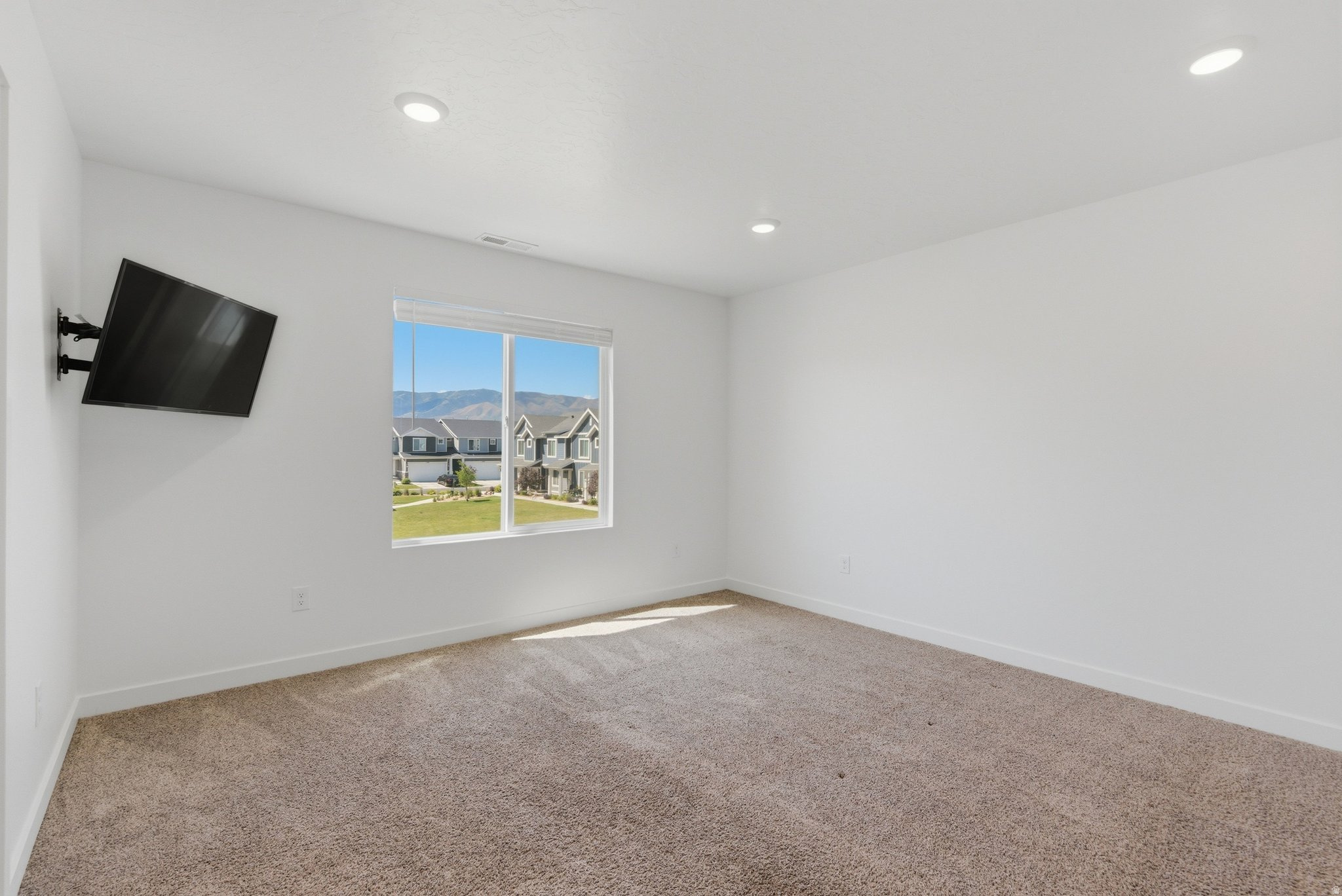 NORTHSHORE - Residential