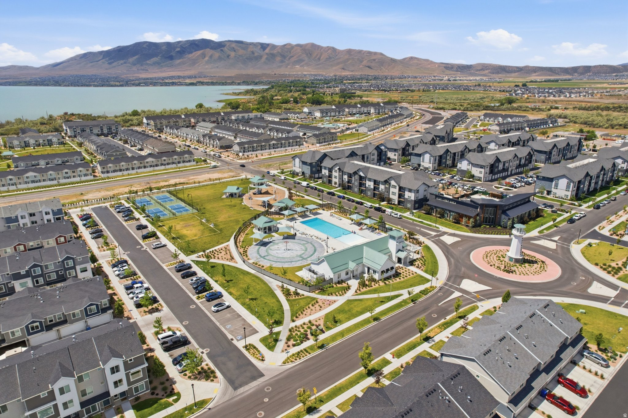 NORTHSHORE - Residential