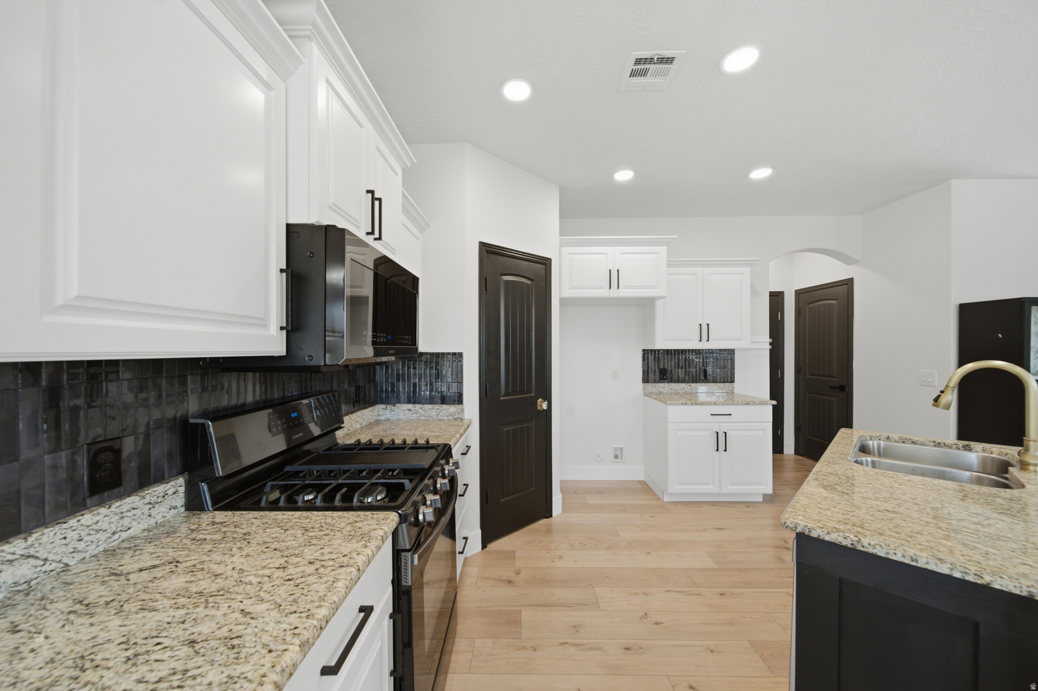 SILKWOOD PH 5 - Residential