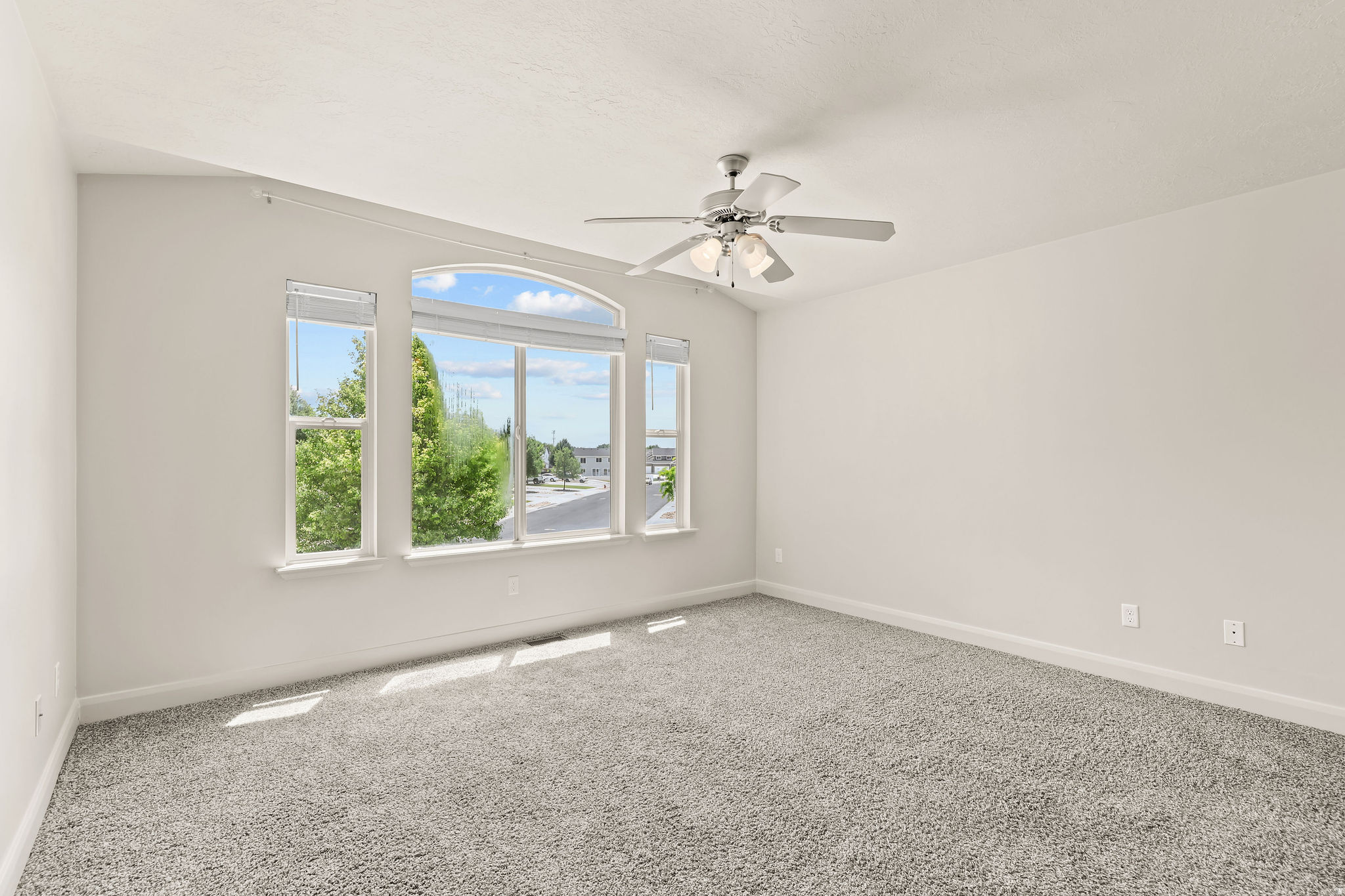 RANCHVIEW - Residential