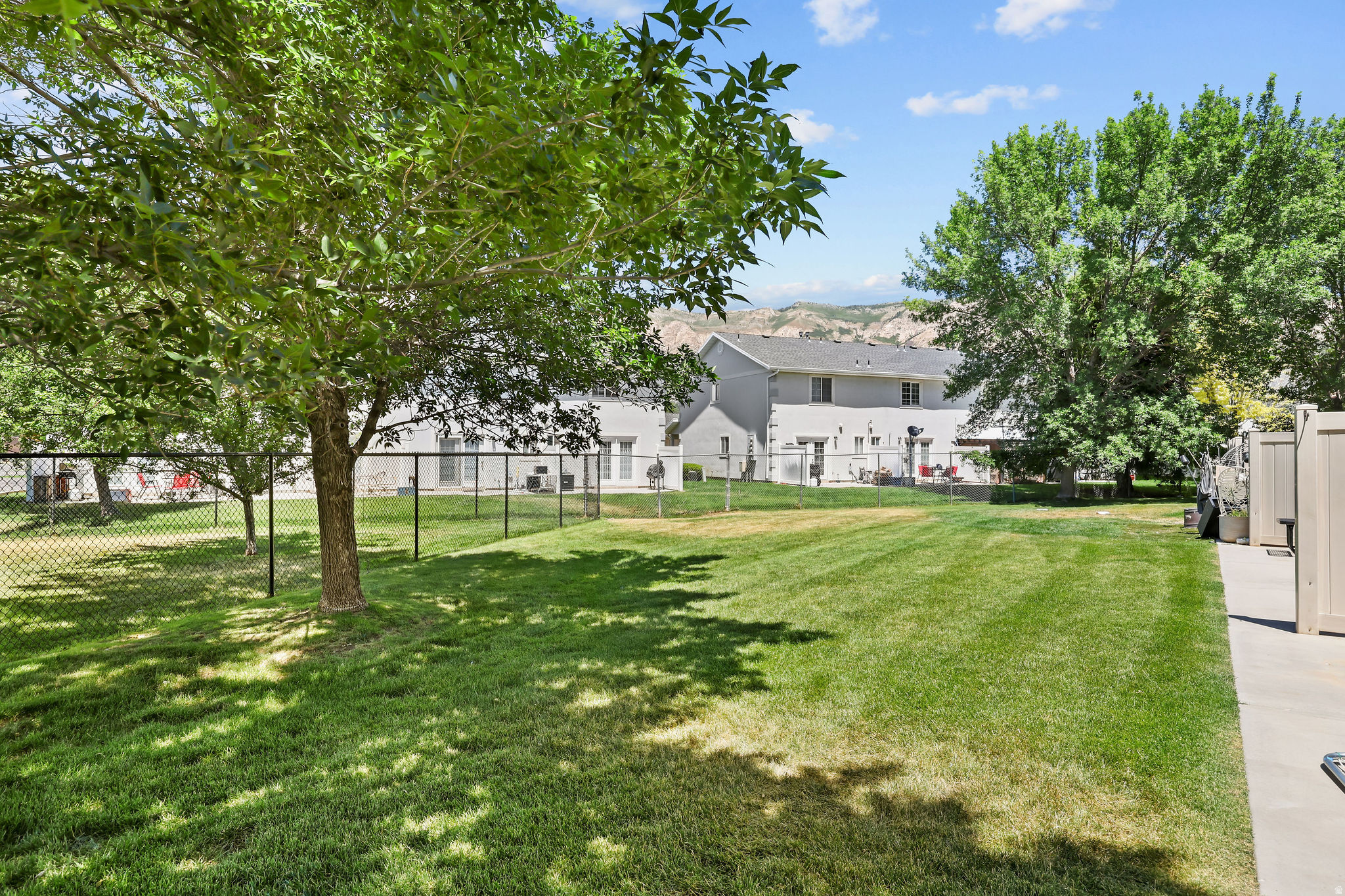 RANCHVIEW - Residential