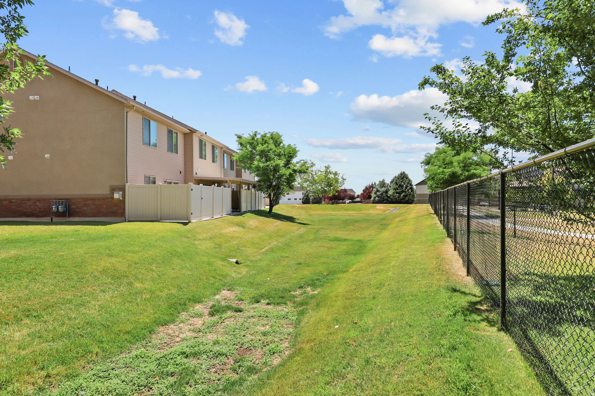 RANCHVIEW - Residential