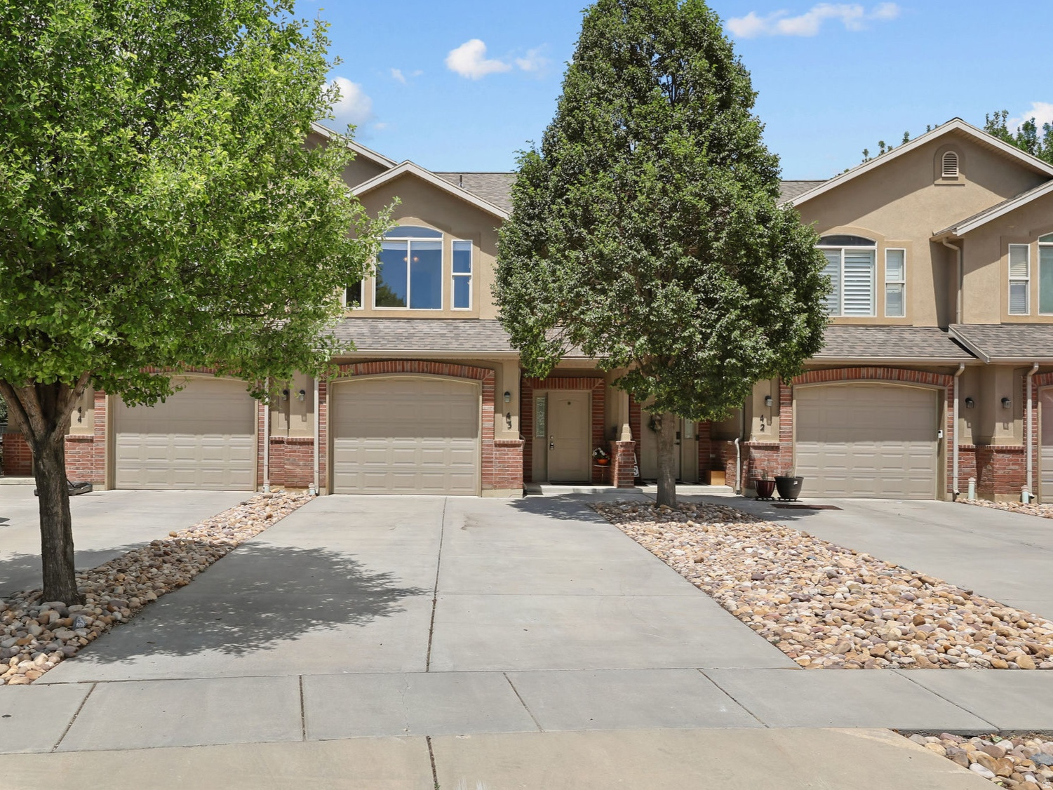 RANCHVIEW - Residential