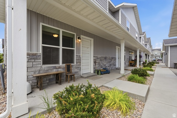 TRINITY SUB - Residential