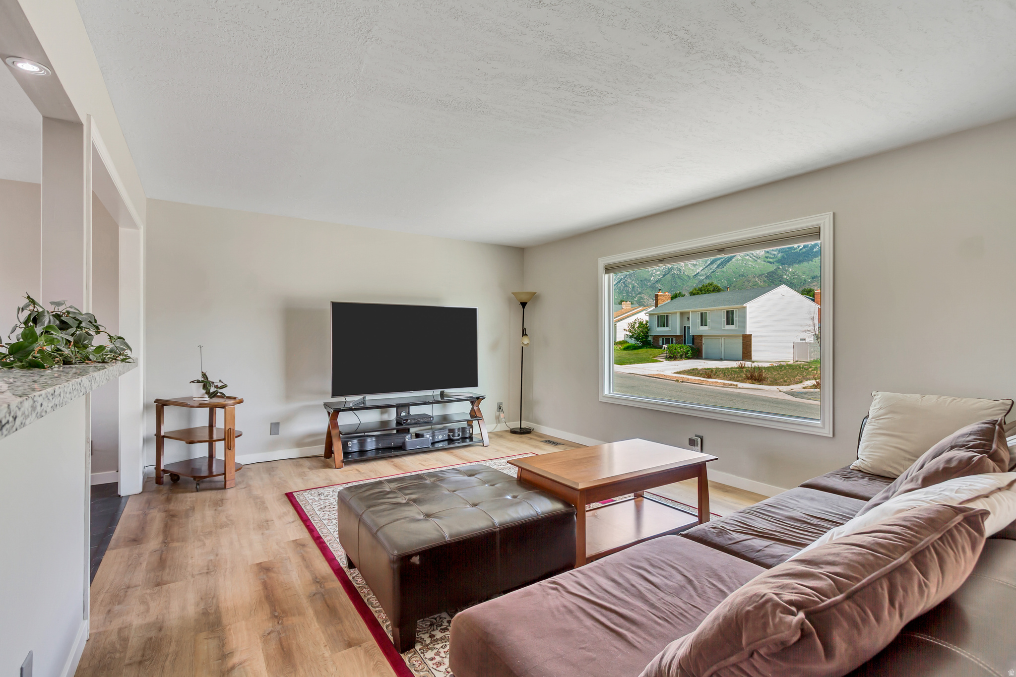 EASTRIDGE - Residential