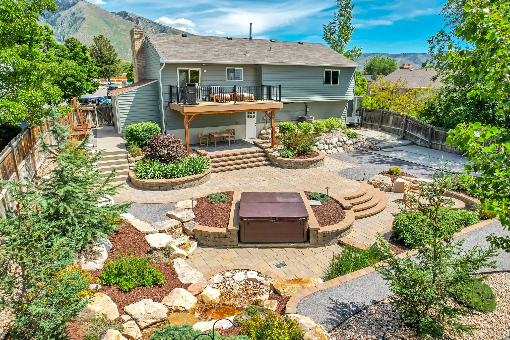 EASTRIDGE - Residential