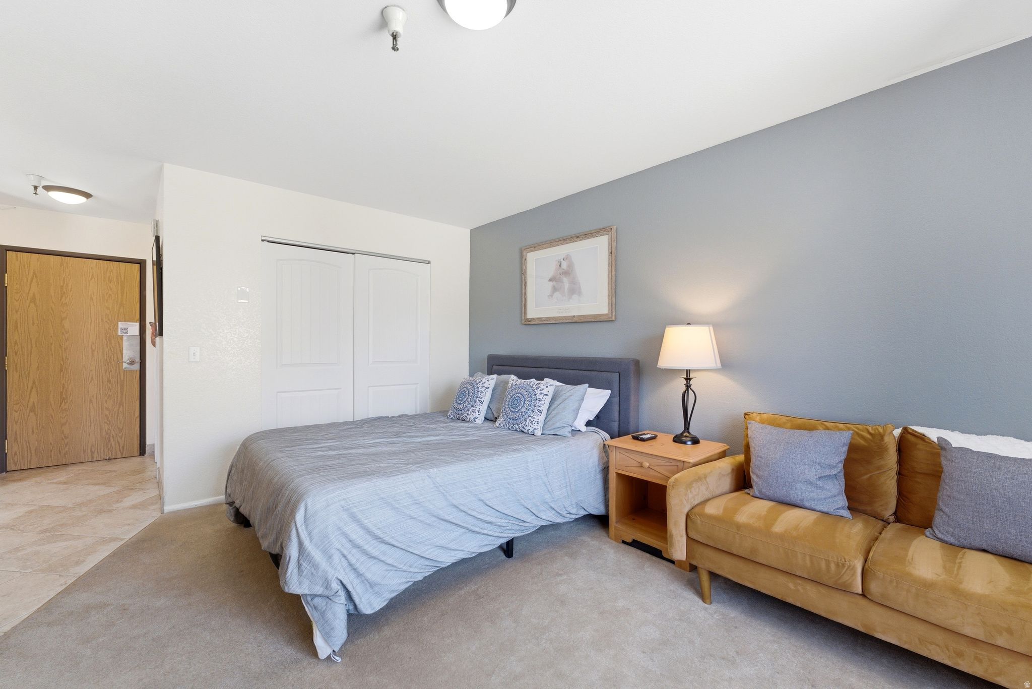 CARRIAGE HOUSE CONDOMINIUMS - Residential
