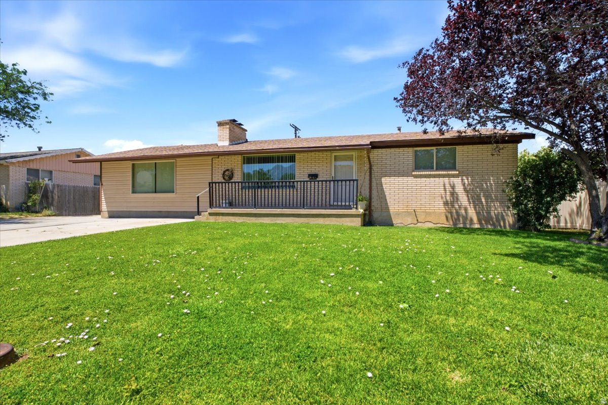 Beautiful brick rambler located in quiet east side neighborhood near shopping freeway access and more. Home features an updated kitchen with granite counters, stainless steel gas range, great room design, beautiful maintained yard and more. Buyer to verify all info.
