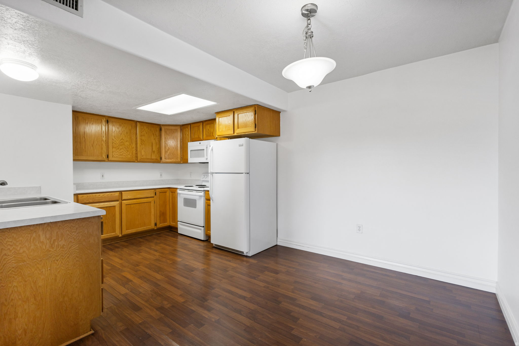WESTON CONDO - Residential Lease