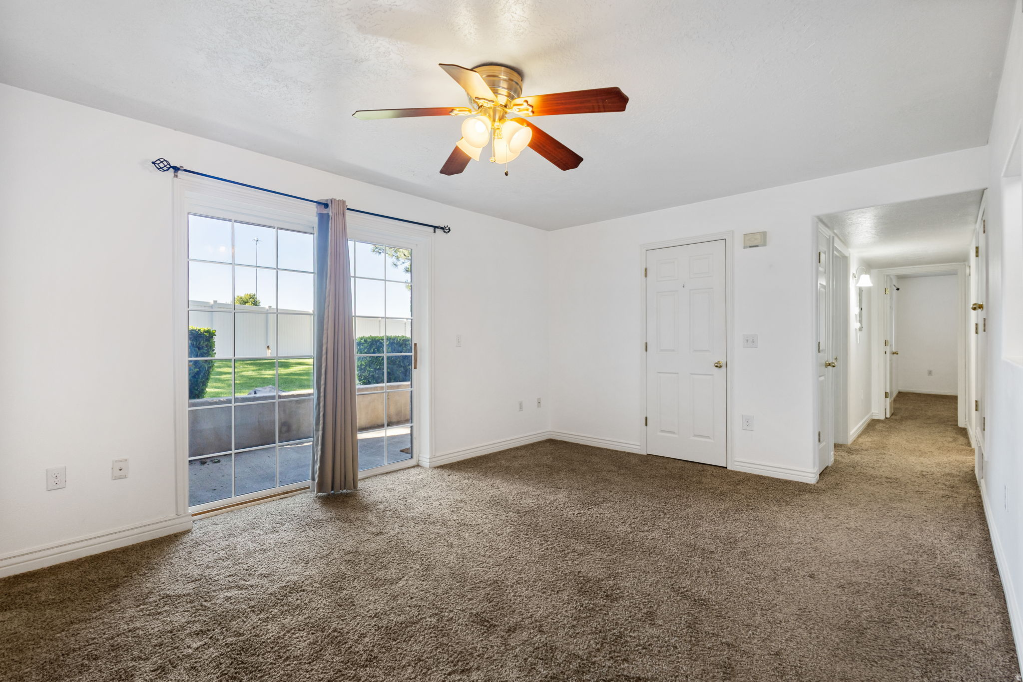 WESTON CONDO - Residential Lease