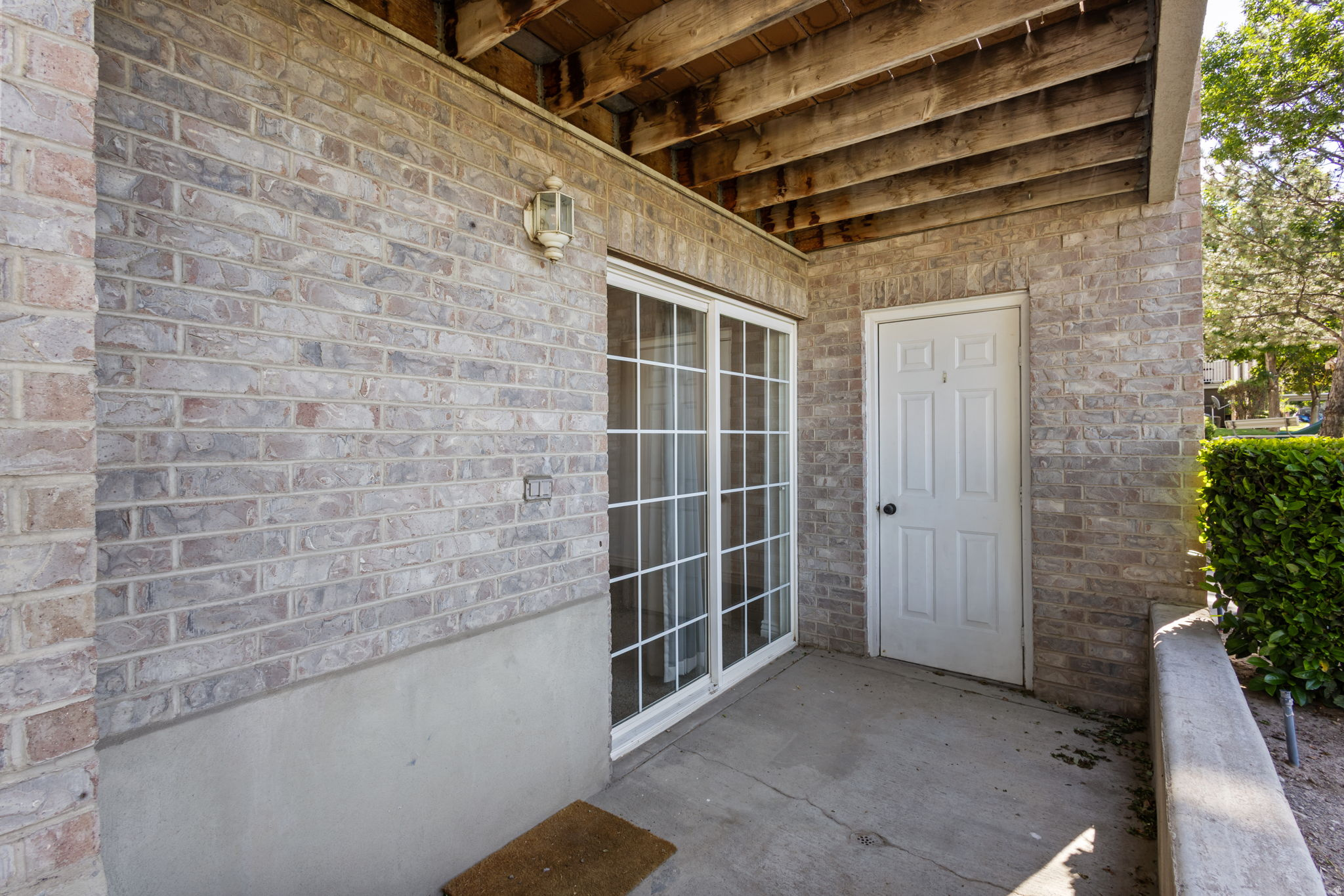 WESTON CONDO - Residential Lease