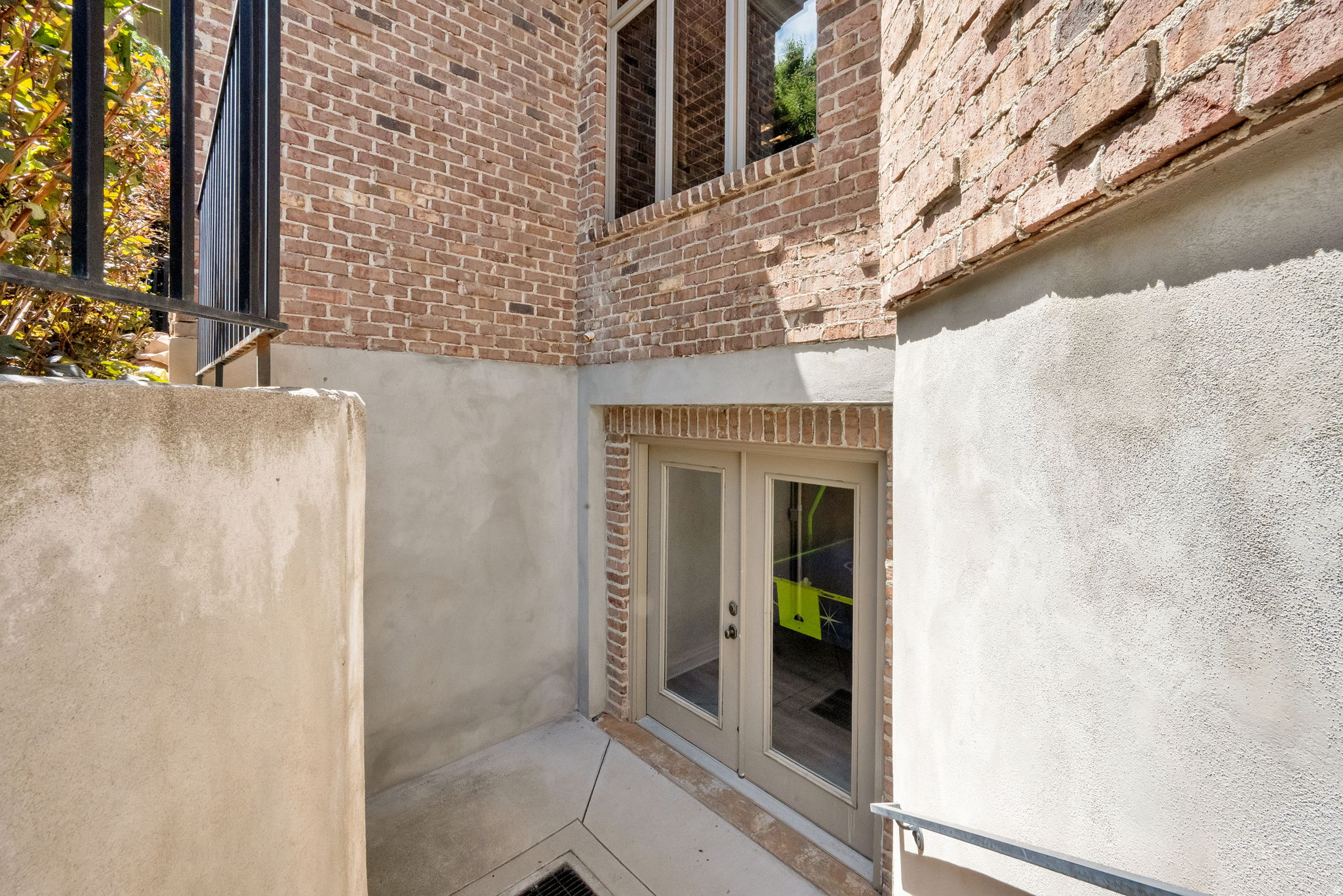 WOODS - Residential