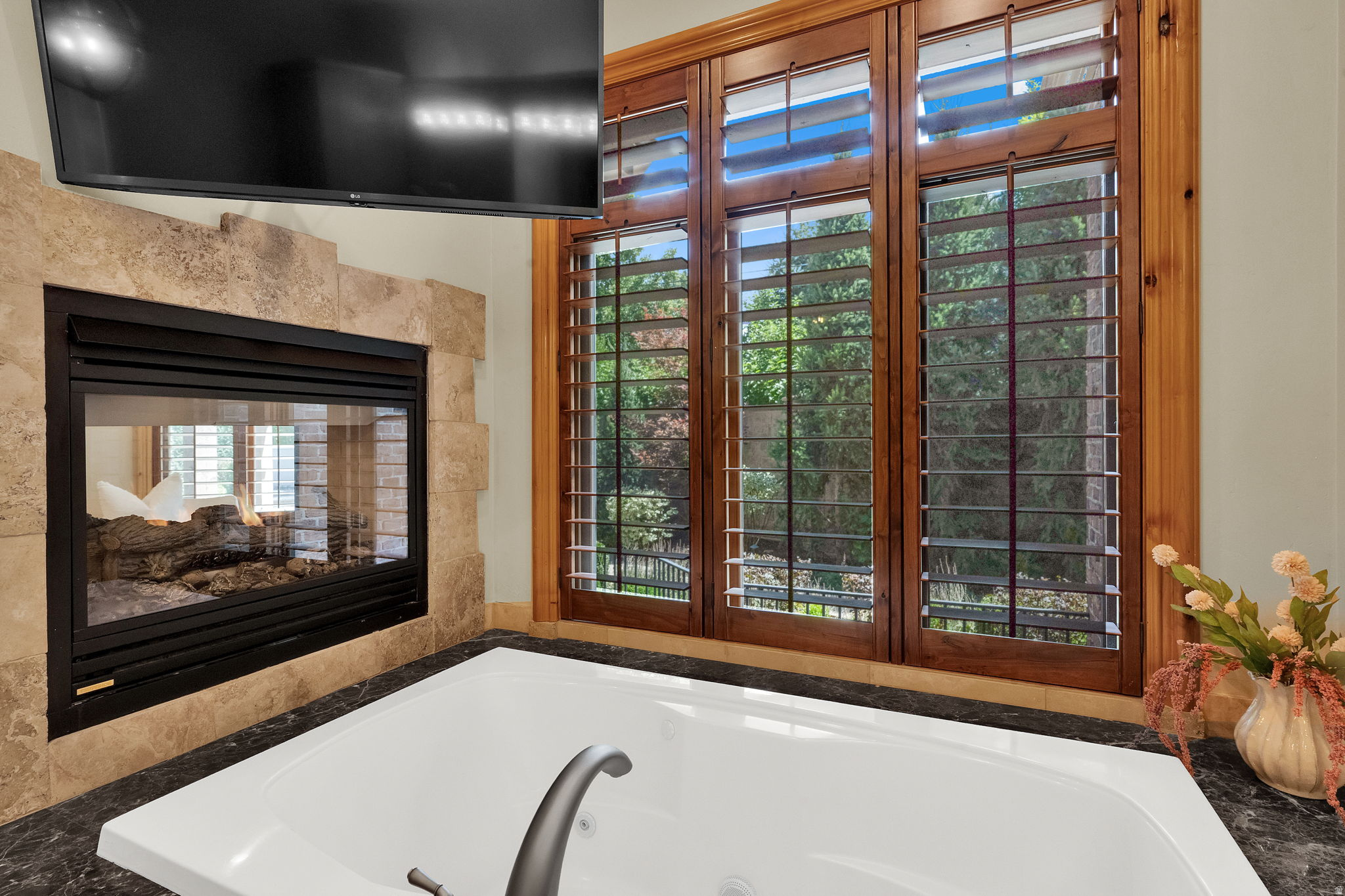 WOODS - Residential