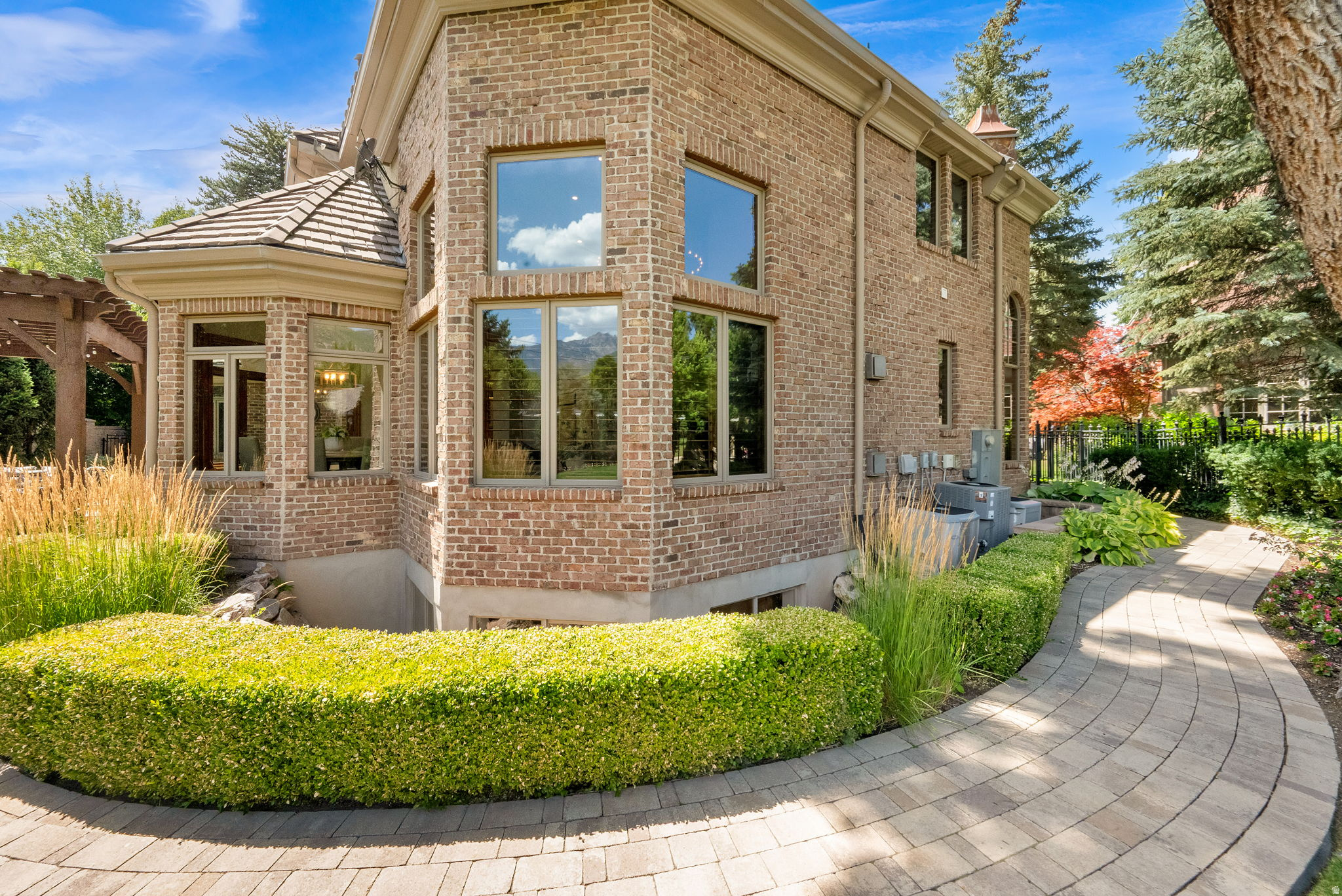 WOODS - Residential