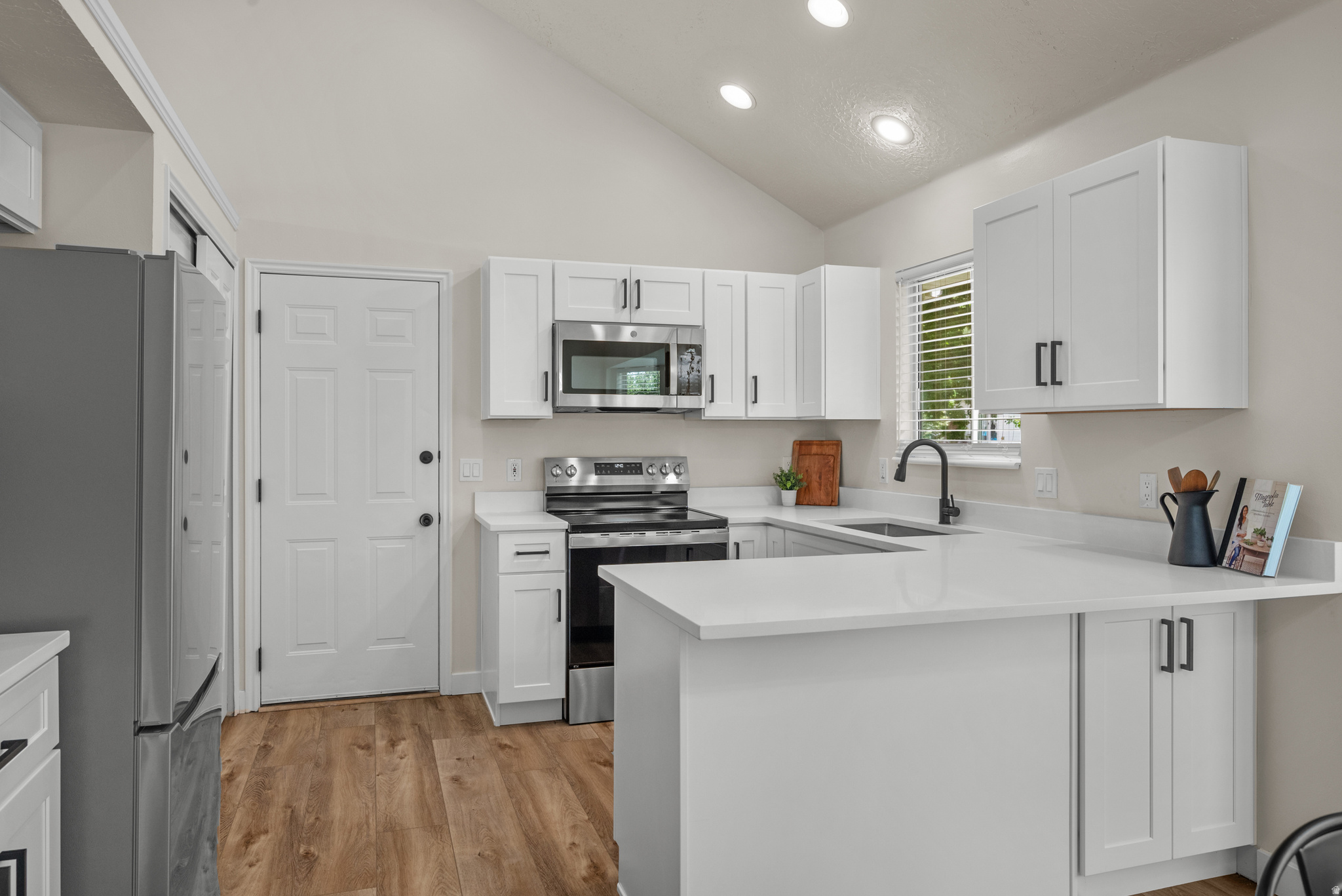 KIMBERLY ESTATES - Residential