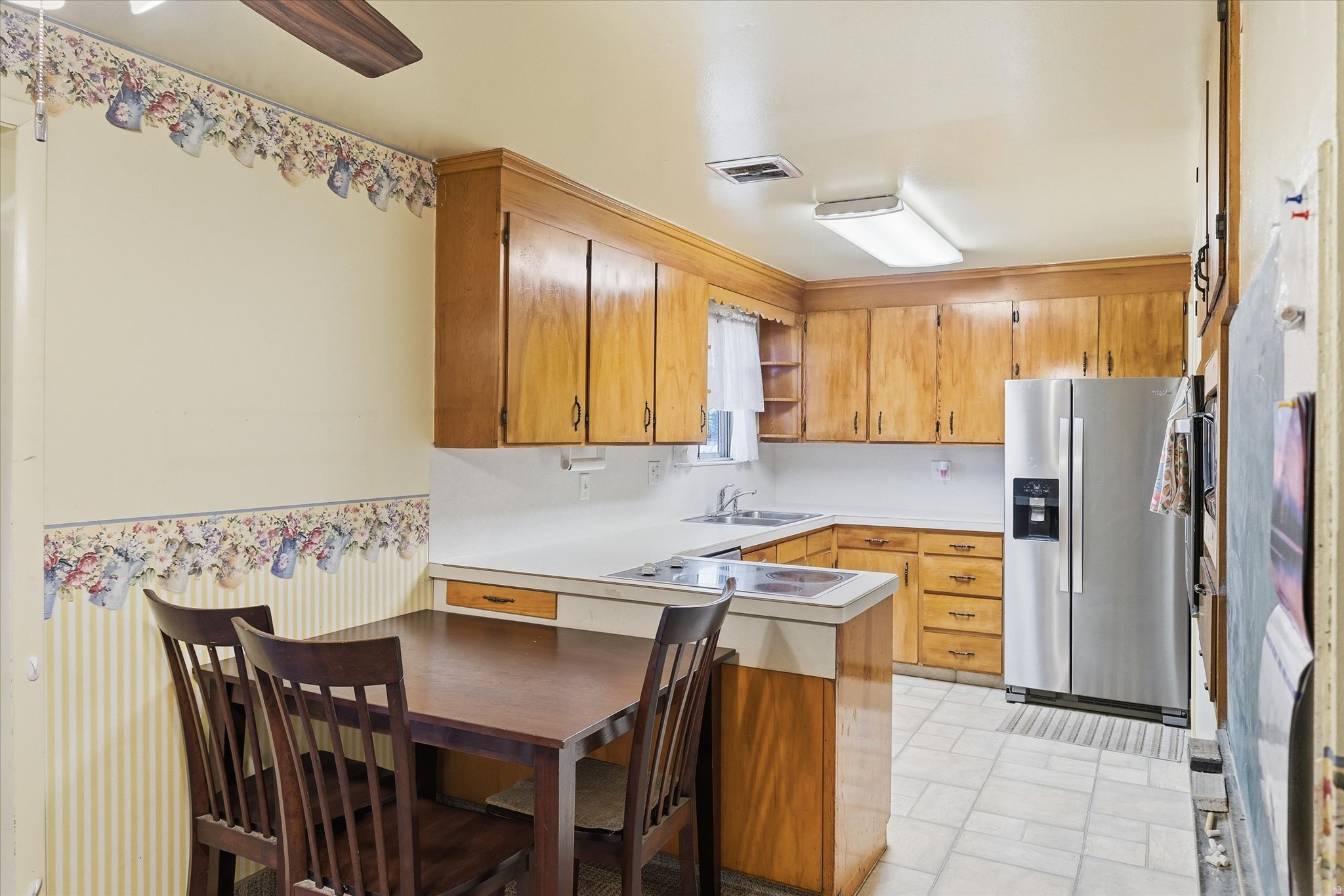 SANDALLWOOD ACRES - Residential