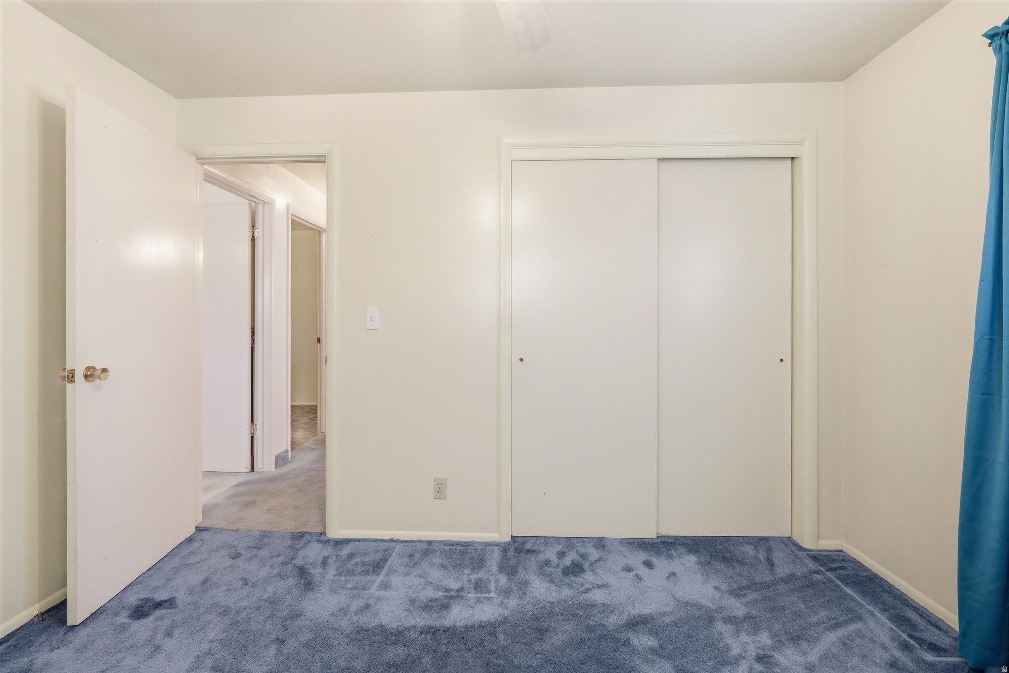 SANDALLWOOD ACRES - Residential
