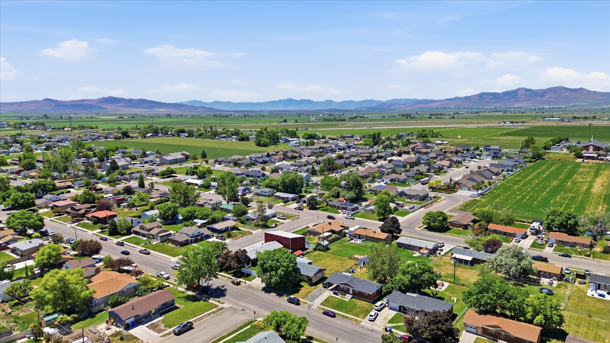 SANDALLWOOD ACRES - Residential